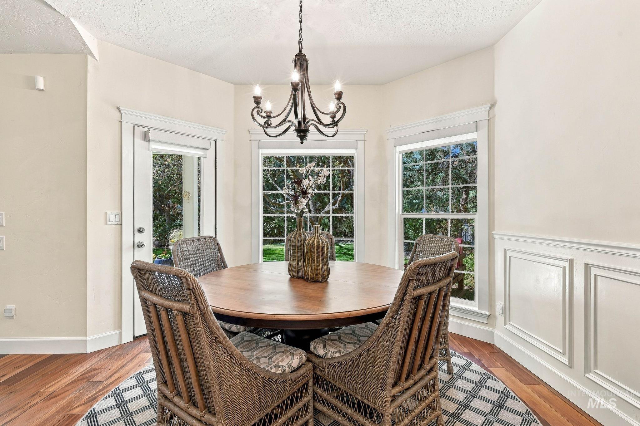 1179 S Arbor Island Pl, Eagle, Idaho 83616, 4 Bedrooms, 2.5 Bathrooms, Residential For Sale, Price $995,000,MLS 99002588