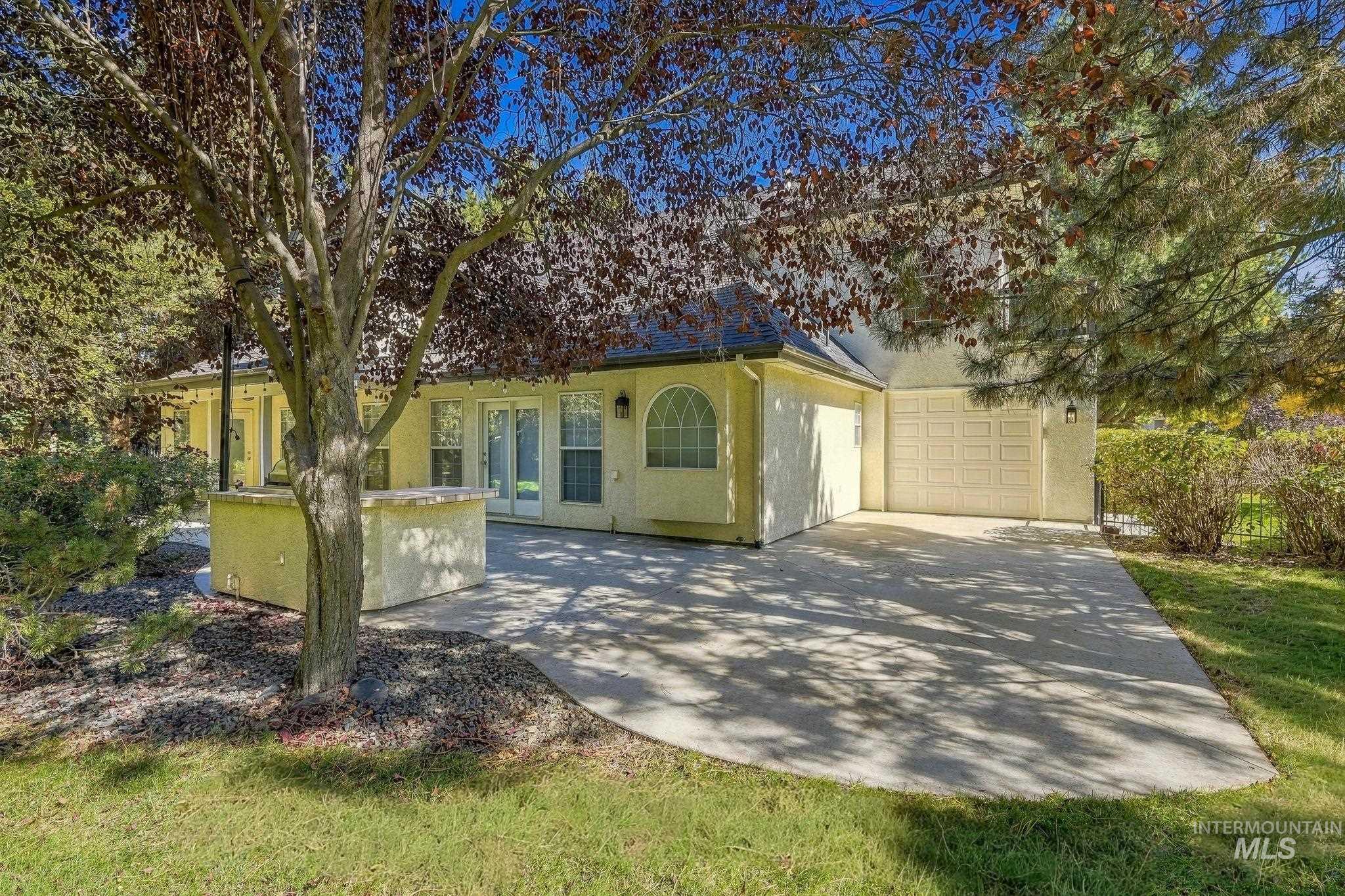 1179 S Arbor Island Pl, Eagle, Idaho 83616, 4 Bedrooms, 2.5 Bathrooms, Residential For Sale, Price $995,000,MLS 99002588