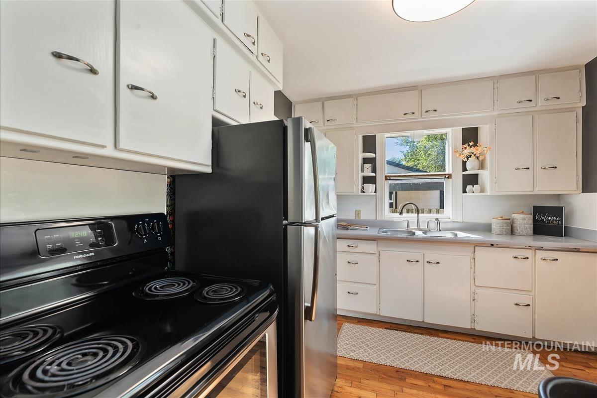 14 S Wheeler St, Boise, Idaho 83705, 2 Bedrooms, 1 Bathroom, Residential For Sale, Price $409,000,MLS 99002590