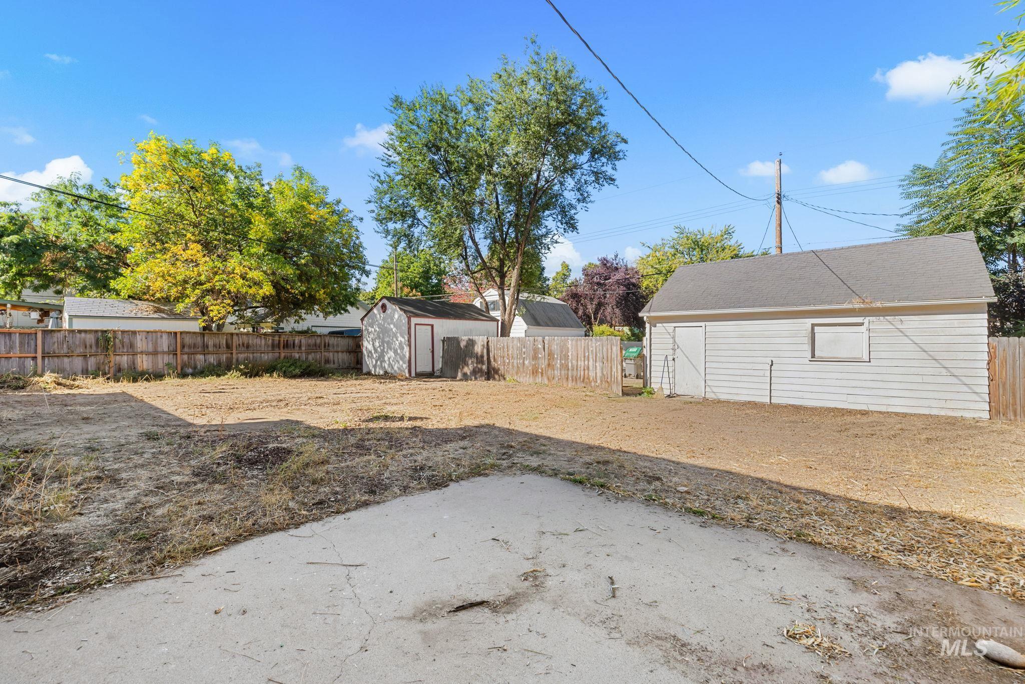 1717 S Manitou, Boise, Idaho 83706, 6 Bedrooms, 3 Bathrooms, Residential For Sale, Price $799,900,MLS 99002598