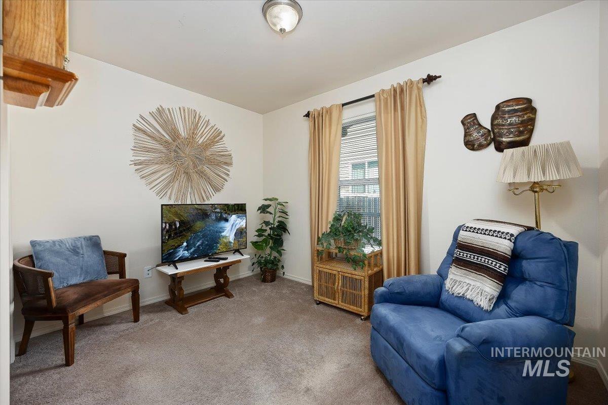 2122 Bitterbrush Ct, Gooding, Idaho 83330, 3 Bedrooms, 2 Bathrooms, Residential For Sale, Price $299,000,MLS 99002603