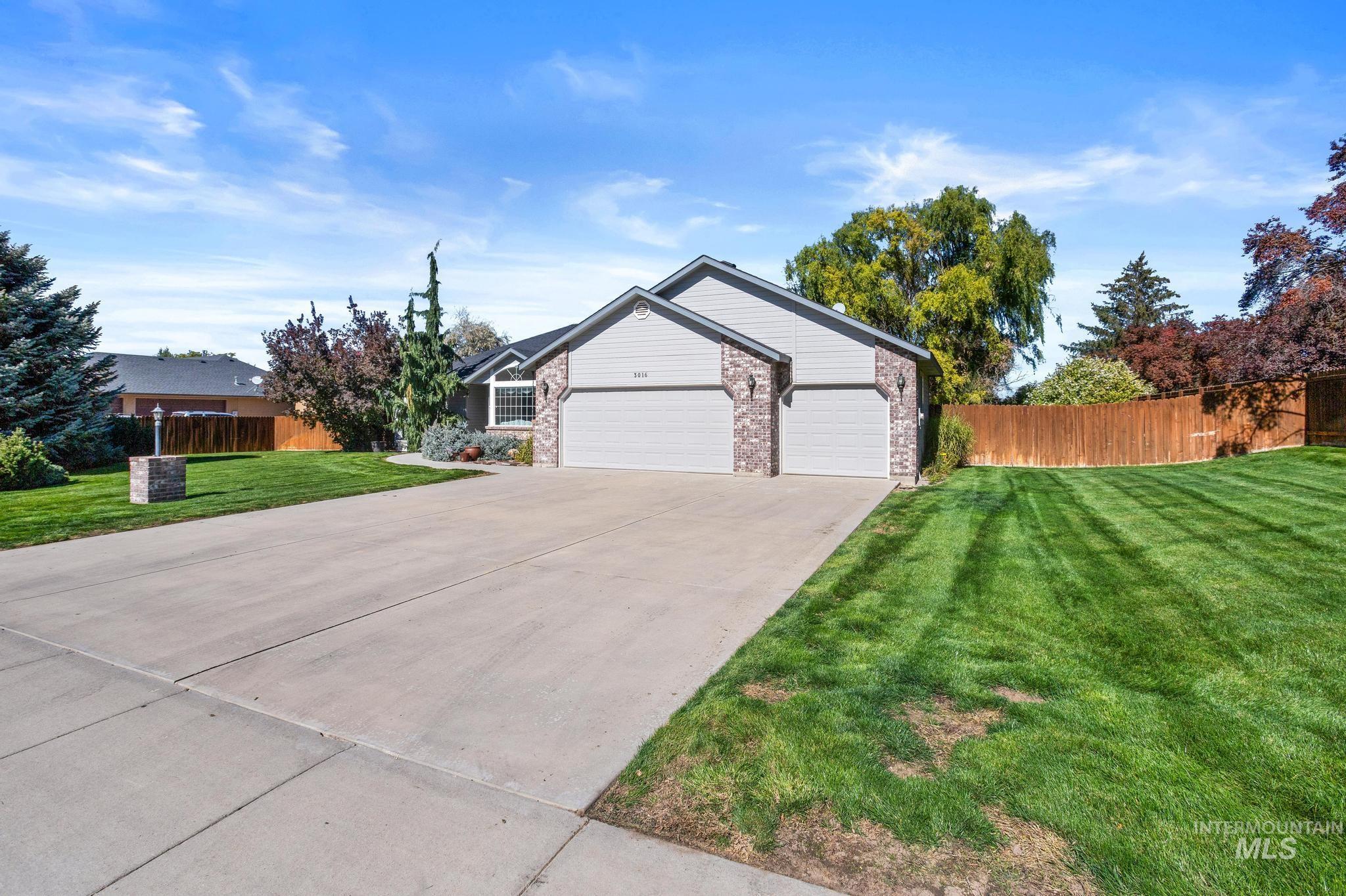 3016 Bannock Ave, Nampa, Idaho 83686, 3 Bedrooms, 2 Bathrooms, Residential For Sale, Price $522,000,MLS 99002608