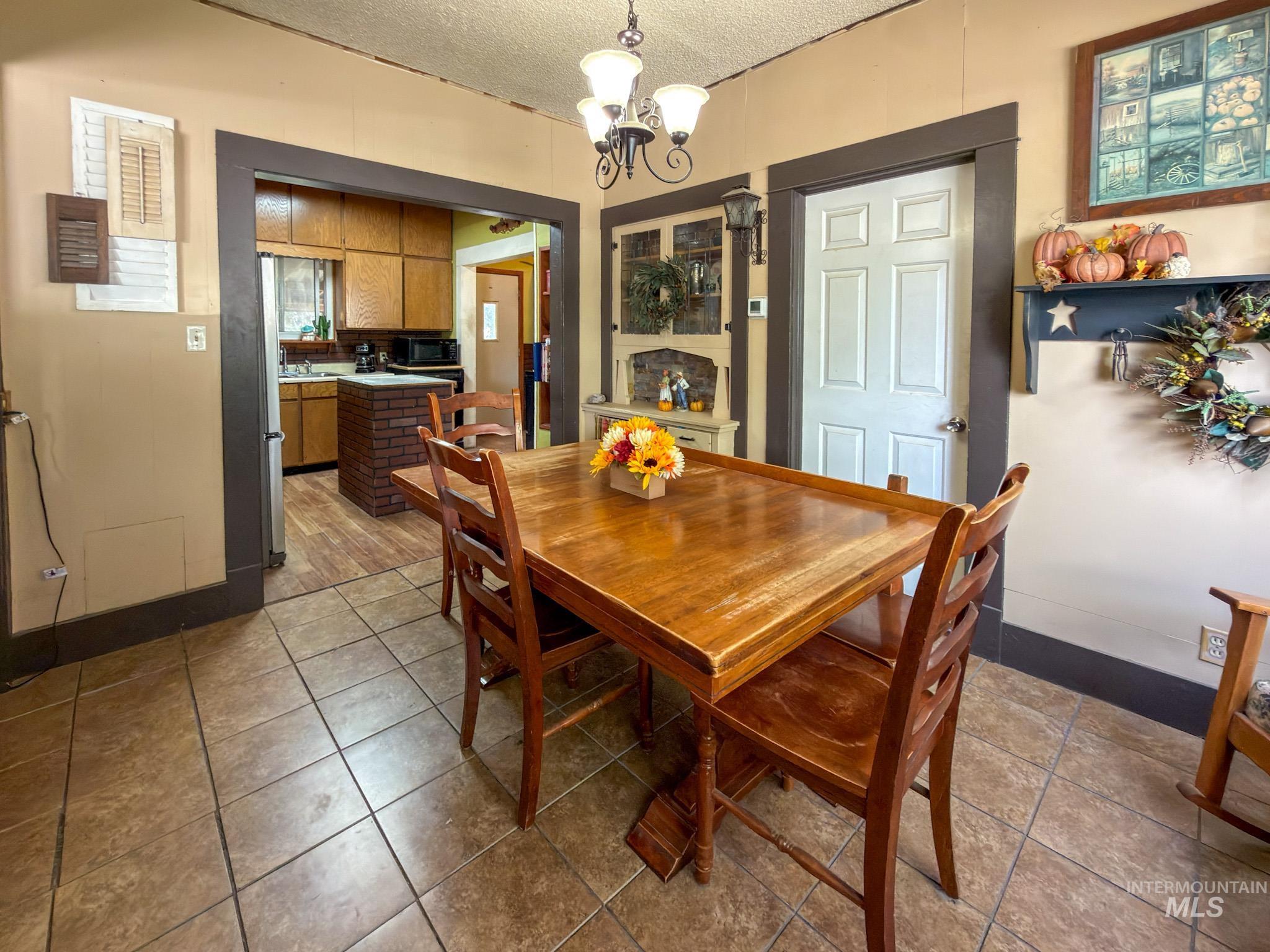1318 Elba Ave, Burley, Idaho 83318, 3 Bedrooms, 1 Bathroom, Residential For Sale, Price $220,000,MLS 99002609