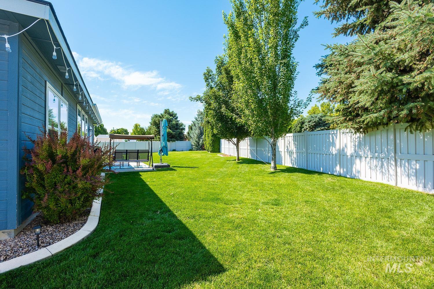 4513 S Dazzle Ave, Meridian, Idaho 83642, 3 Bedrooms, 2 Bathrooms, Residential For Sale, Price $510,000,MLS 99002610