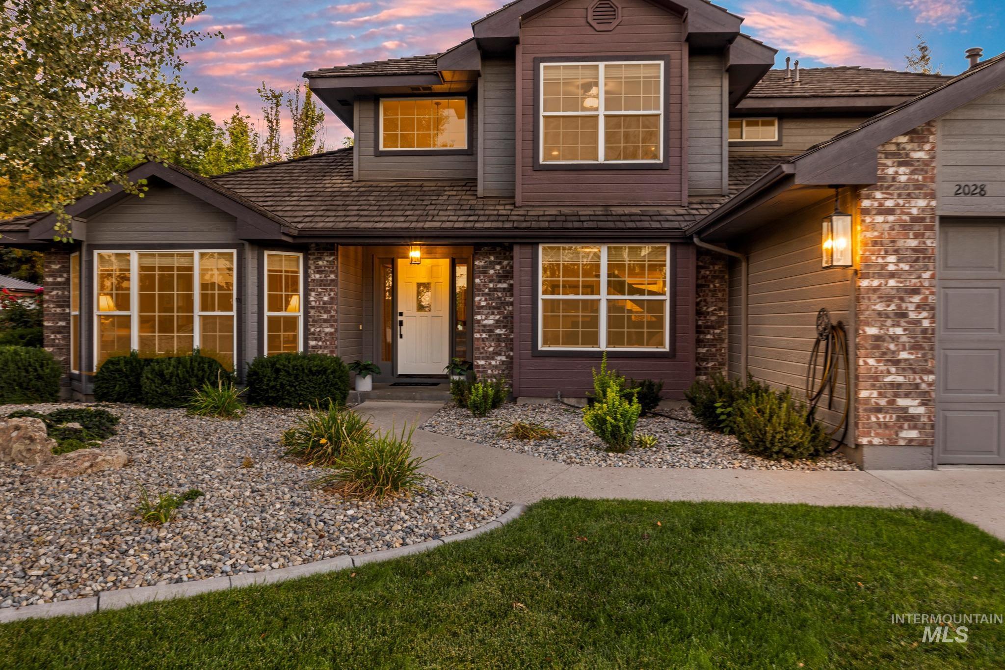 2028 Candleridge Dr, Twin Falls, Idaho 83301, 4 Bedrooms, 2.5 Bathrooms, Residential For Sale, Price $599,500,MLS 99002613