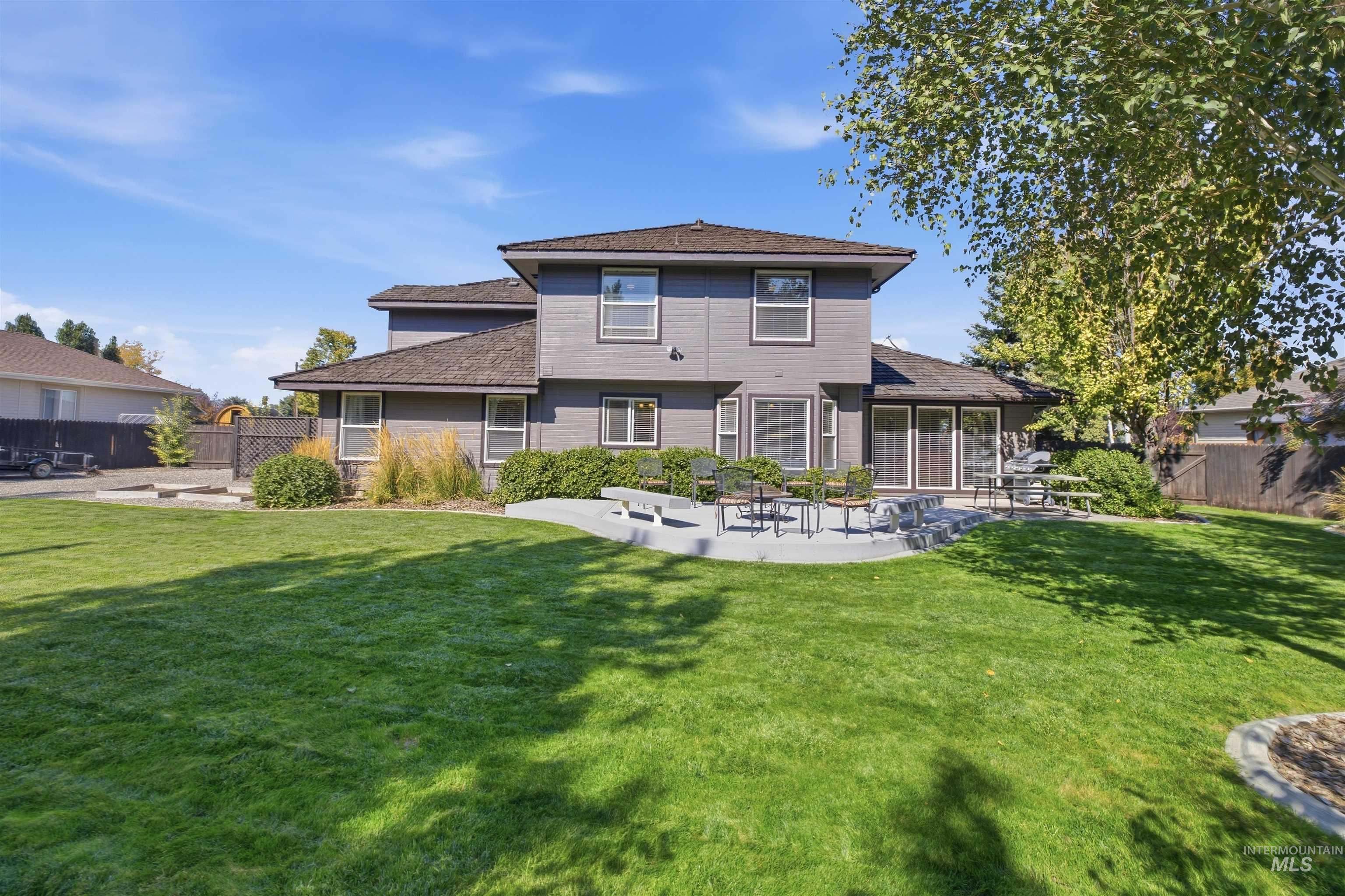 2028 Candleridge Dr, Twin Falls, Idaho 83301, 4 Bedrooms, 2.5 Bathrooms, Residential For Sale, Price $599,500,MLS 99002613