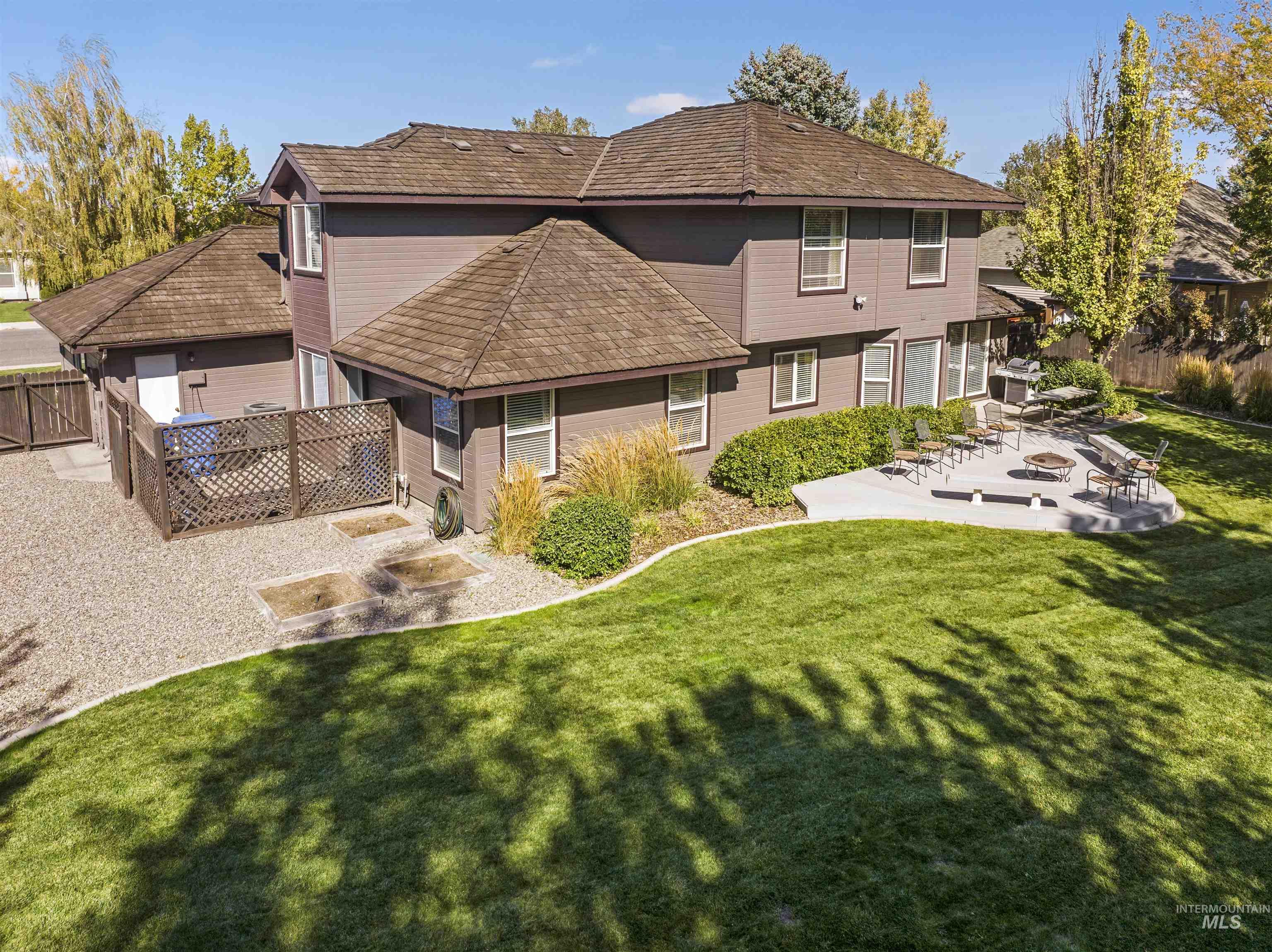 2028 Candleridge Dr, Twin Falls, Idaho 83301, 4 Bedrooms, 2.5 Bathrooms, Residential For Sale, Price $599,500,MLS 99002613