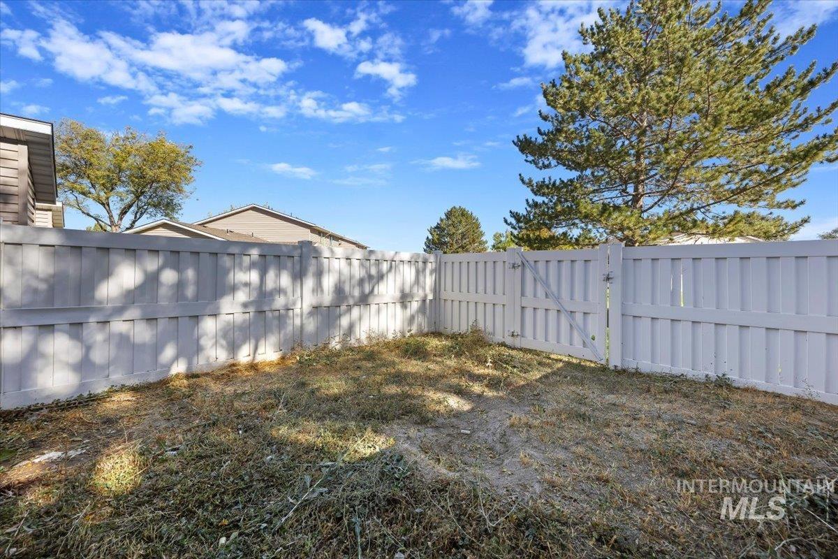 259 Pheasant, Twin Falls, Idaho 83301, 3 Bedrooms, 1.5 Bathrooms, Residential For Sale, Price $205,000,MLS 99002614