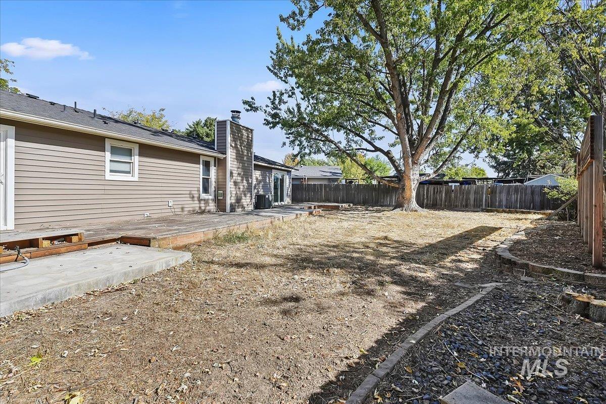 1820 N Kristen Way, Meridian, Idaho 83646, 3 Bedrooms, 2 Bathrooms, Residential For Sale, Price $420,000,MLS 99002615