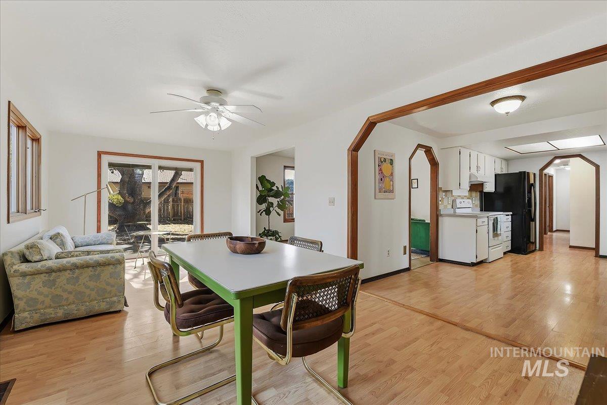 1820 N Kristen Way, Meridian, Idaho 83646, 3 Bedrooms, 2 Bathrooms, Residential For Sale, Price $420,000,MLS 99002615