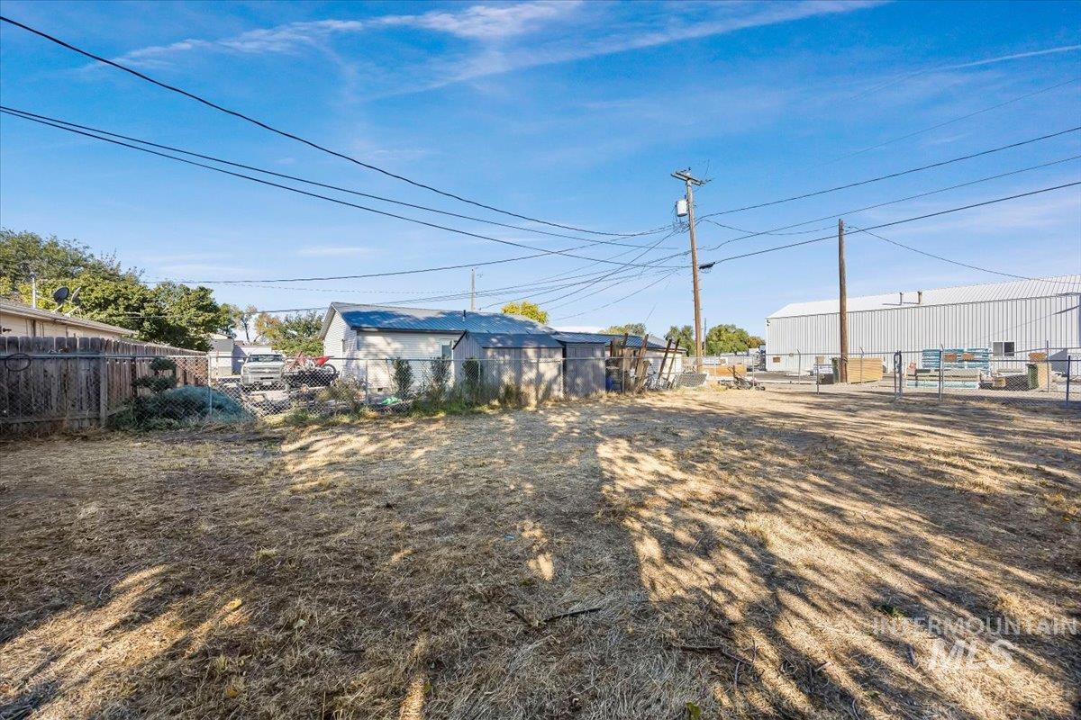 330 Monroe Street, Kimberly, Idaho 83341, 3 Bedrooms, 1 Bathroom, Residential For Sale, Price $274,900,MLS 99002616