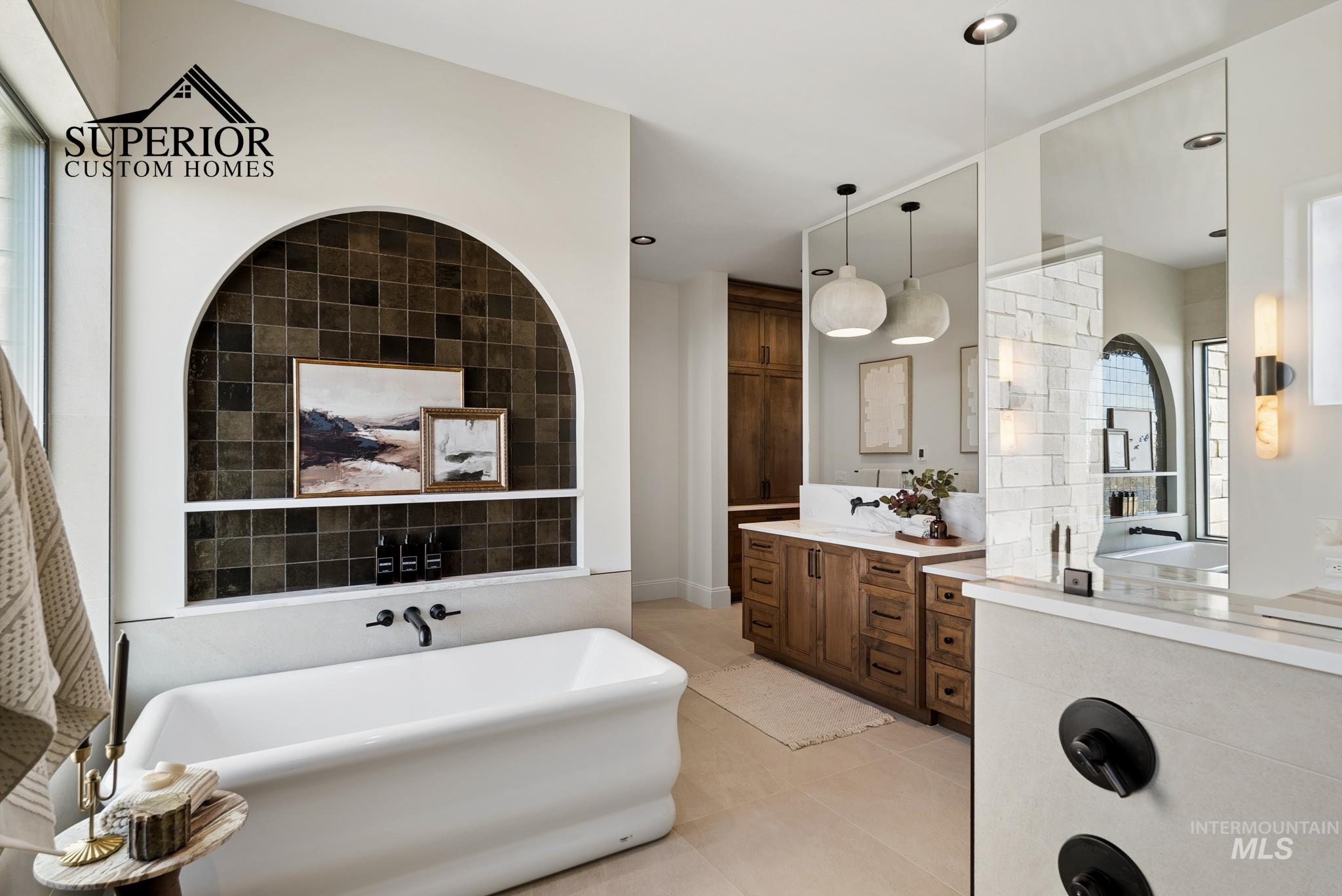 7195 N Cairnhill Way, Eagle, Idaho 83616, 5 Bedrooms, 5 Bathrooms, Residential For Sale, Price $3,222,000,MLS 99002617