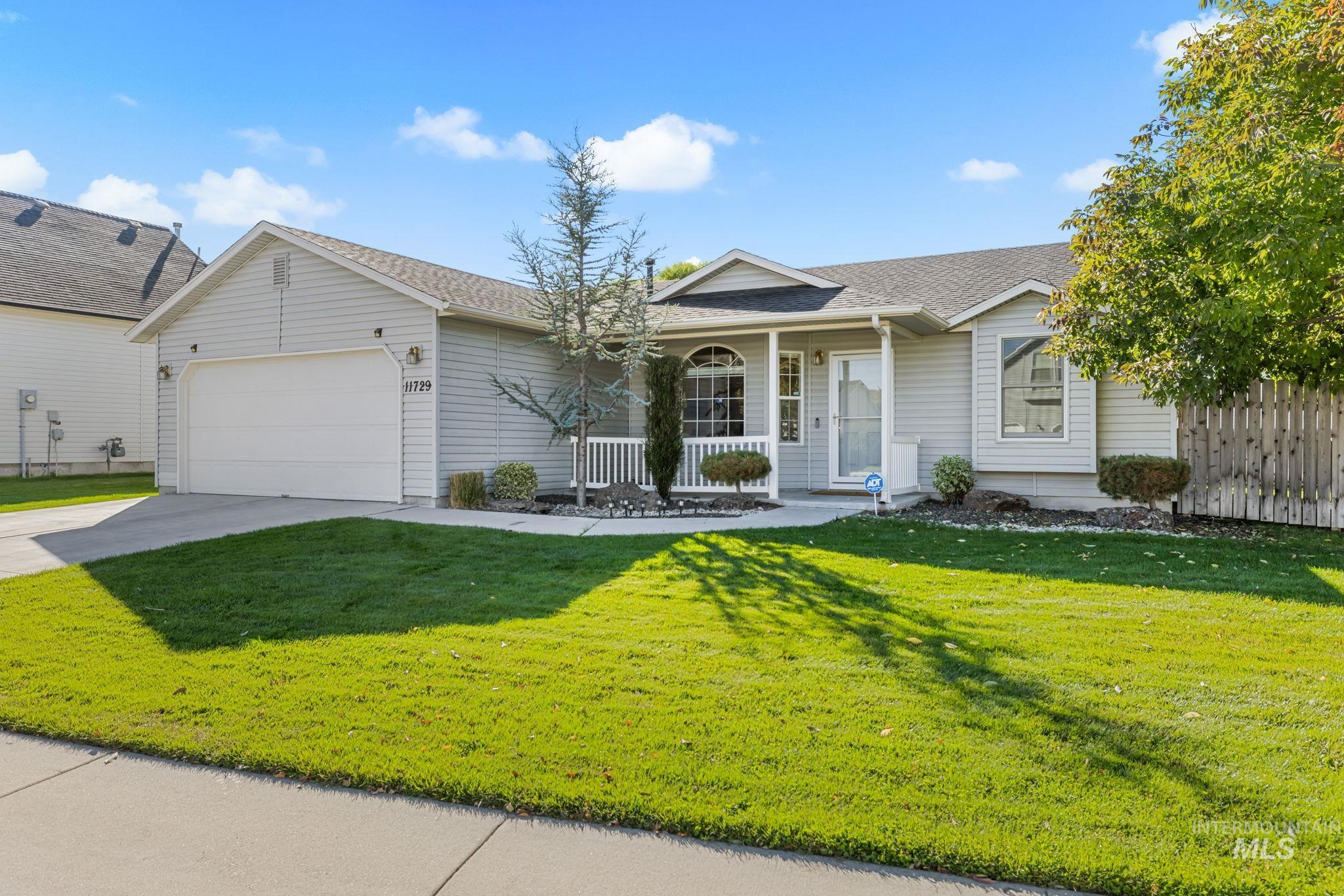 11729 W Shetland Dr., Boise, Idaho 83709, 3 Bedrooms, 2 Bathrooms, Residential For Sale, Price $430,000,MLS 99002621
