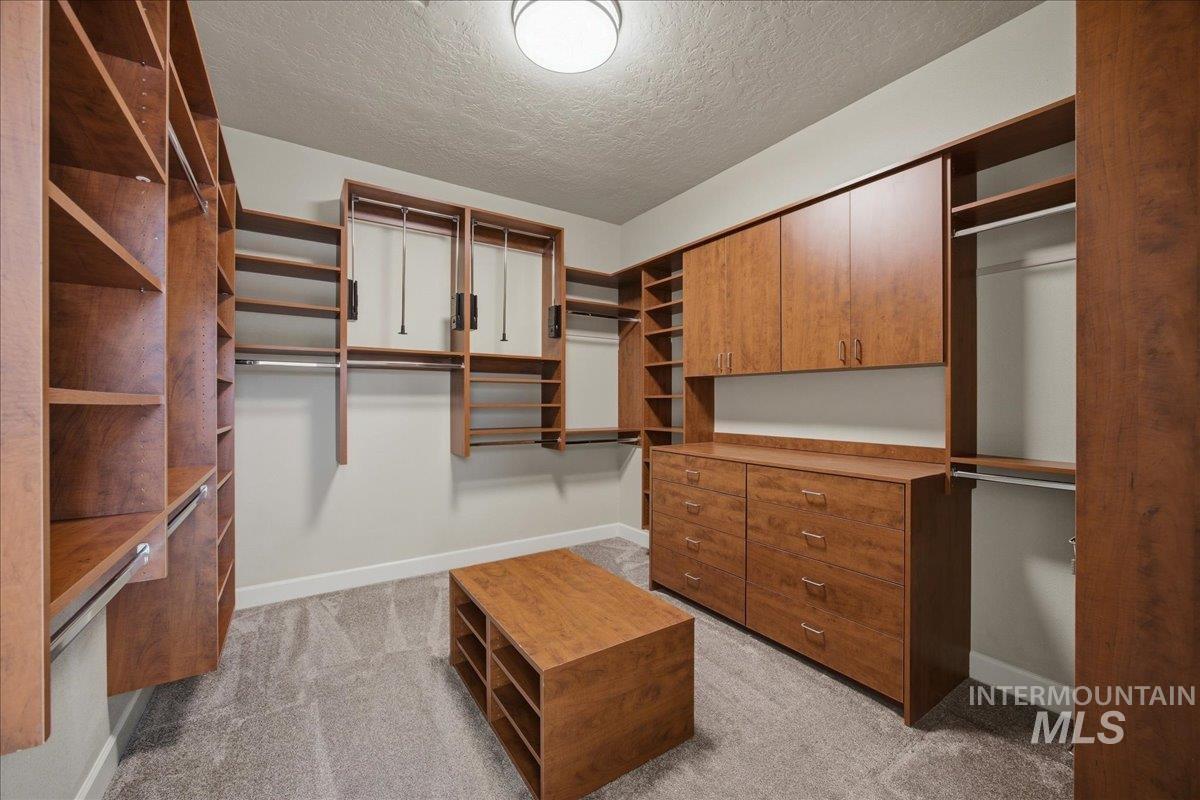 9395 W Pandion Ct, Garden City, Idaho 83714, 4 Bedrooms, 3 Bathrooms, Residential For Sale, Price $1,399,000,MLS 99002622
