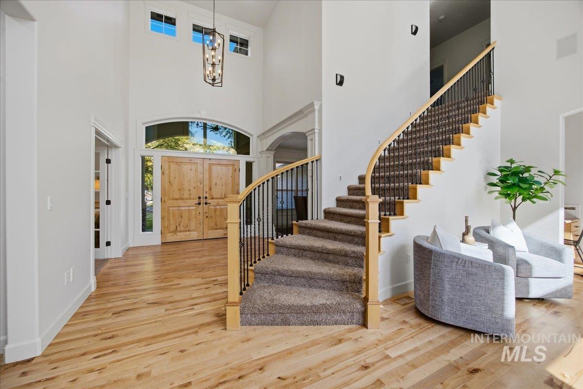 9395 W Pandion Ct, Garden City, Idaho 83714, 4 Bedrooms, 3 Bathrooms, Residential For Sale, Price $1,399,000,MLS 99002622