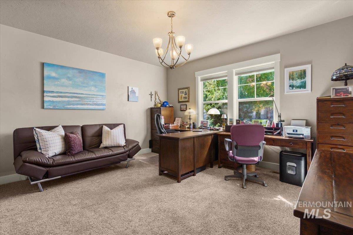 1058 E Radiant Ridge Dr., Meridian, Idaho 83642, 3 Bedrooms, 2 Bathrooms, Residential For Sale, Price $729,000,MLS 99002624
