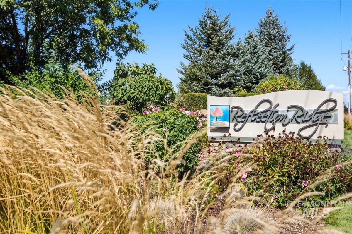 1058 E Radiant Ridge Dr., Meridian, Idaho 83642, 3 Bedrooms, 2 Bathrooms, Residential For Sale, Price $729,000,MLS 99002624