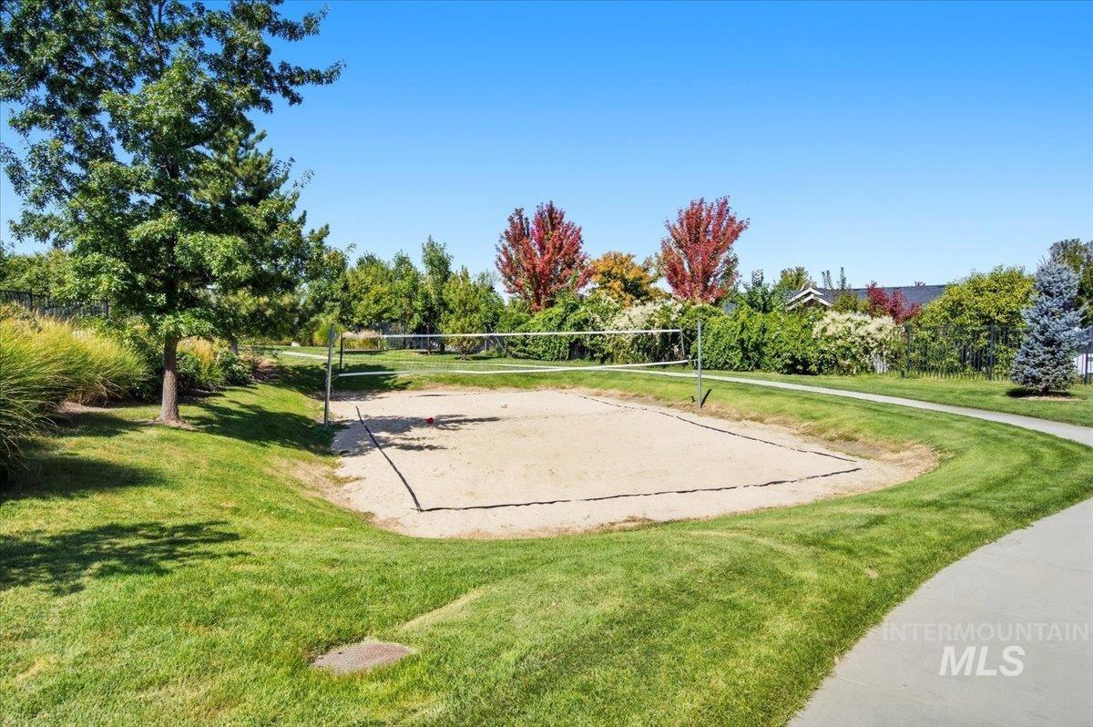 1058 E Radiant Ridge Dr., Meridian, Idaho 83642, 3 Bedrooms, 2 Bathrooms, Residential For Sale, Price $729,000,MLS 99002624