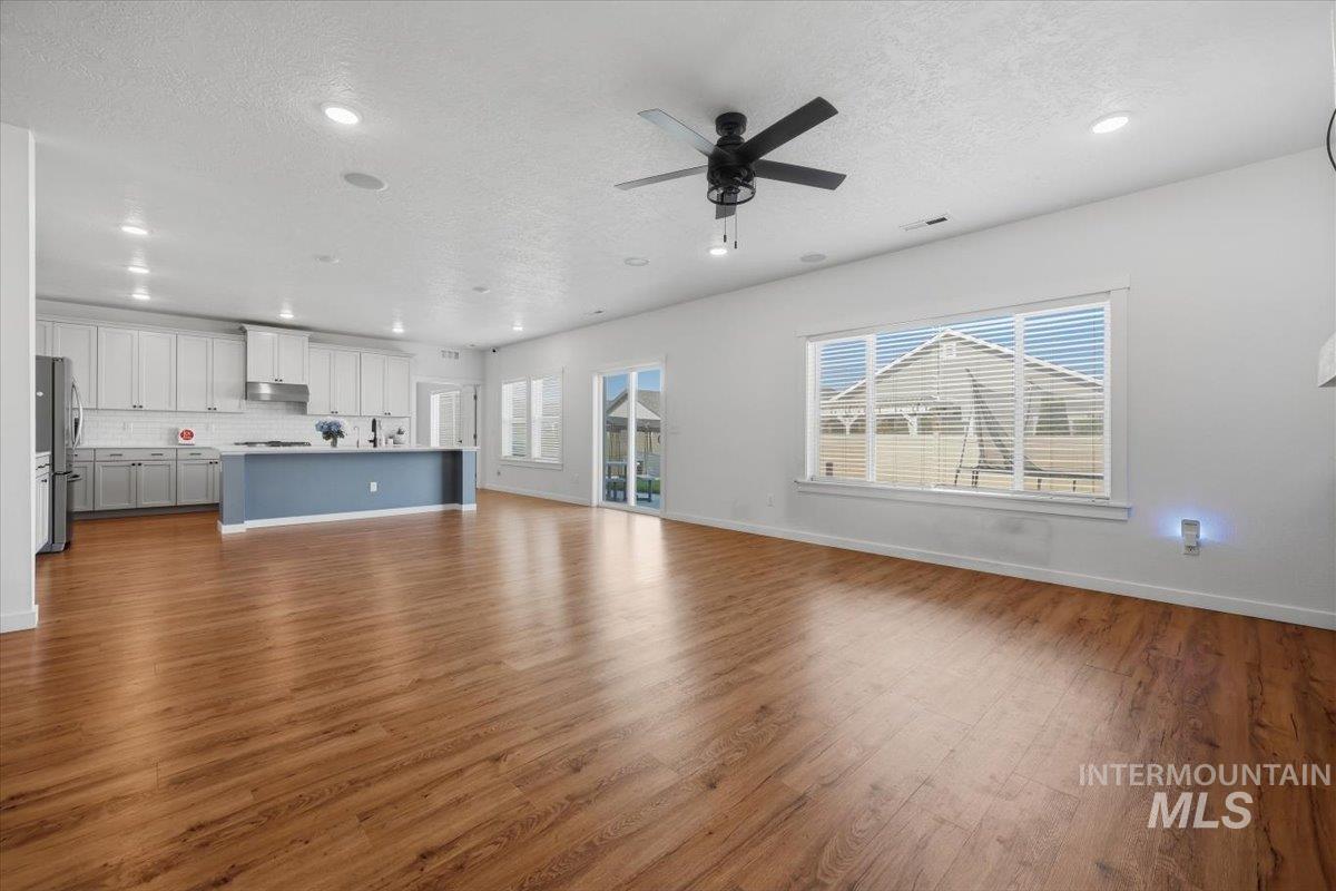 7664 E Lafayette St, Nampa, Idaho 83687, 5 Bedrooms, 3 Bathrooms, Residential For Sale, Price $639,900,MLS 99002626