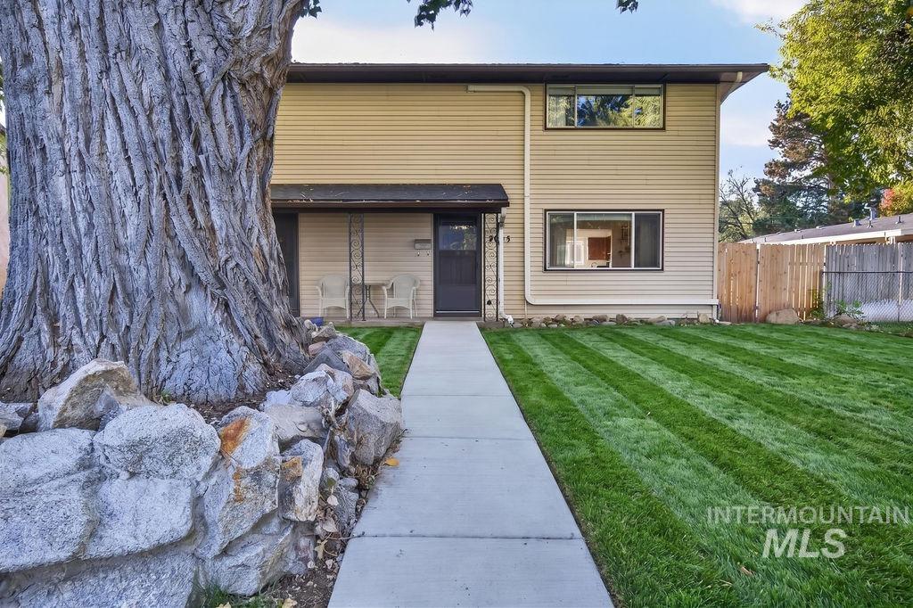 2025/2027 S Owyhee St., Boise, Idaho 83705, 2 Bedrooms, 1.5 Bathrooms, Residential Income For Sale, Price $579,900,MLS 99002627