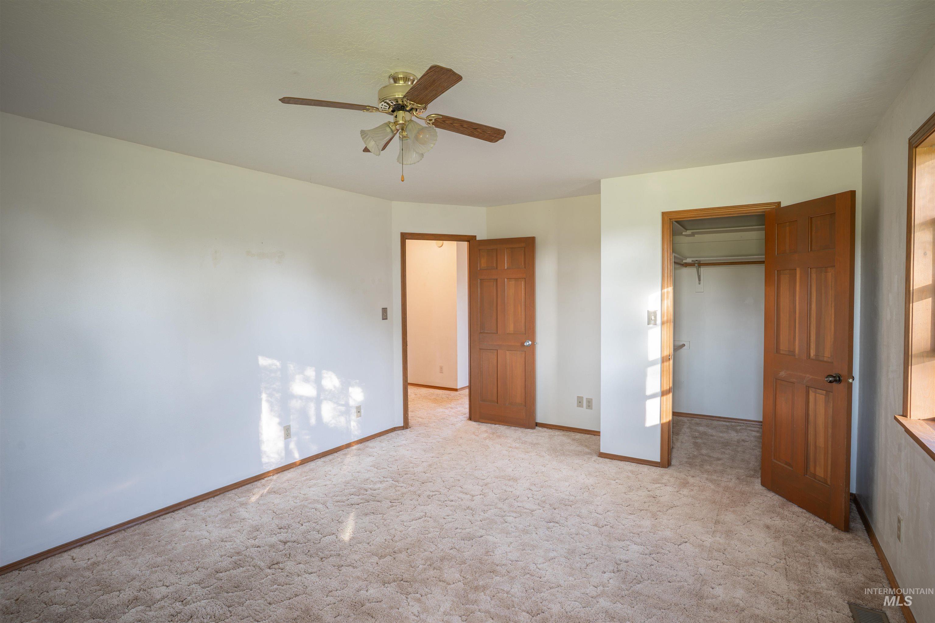 112 Seminole Cir, Jerome, Idaho 83338, 6 Bedrooms, 3 Bathrooms, Residential For Sale, Price $499,000,MLS 99002628