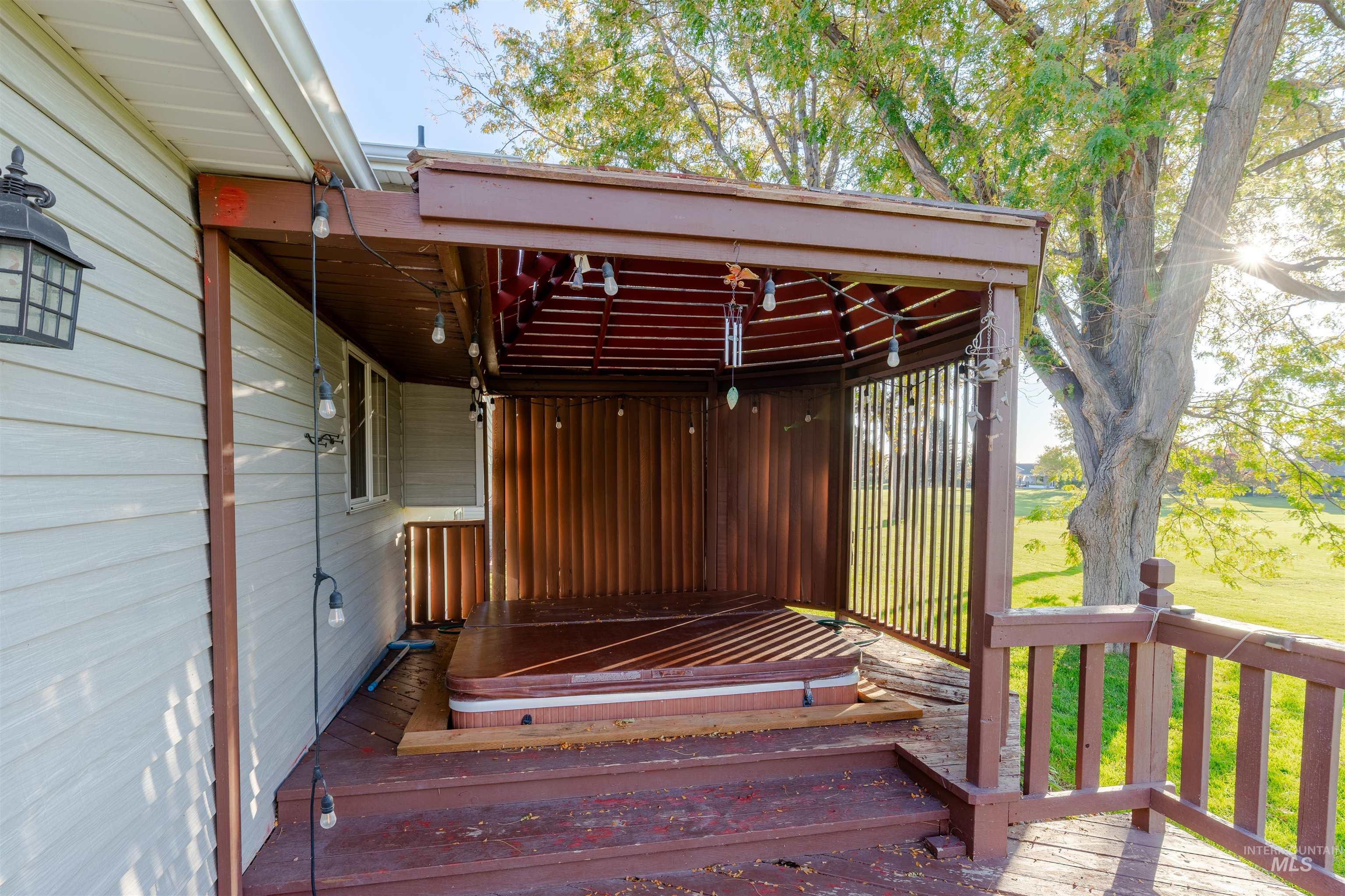 112 Seminole Cir, Jerome, Idaho 83338, 6 Bedrooms, 3 Bathrooms, Residential For Sale, Price $499,000,MLS 99002628