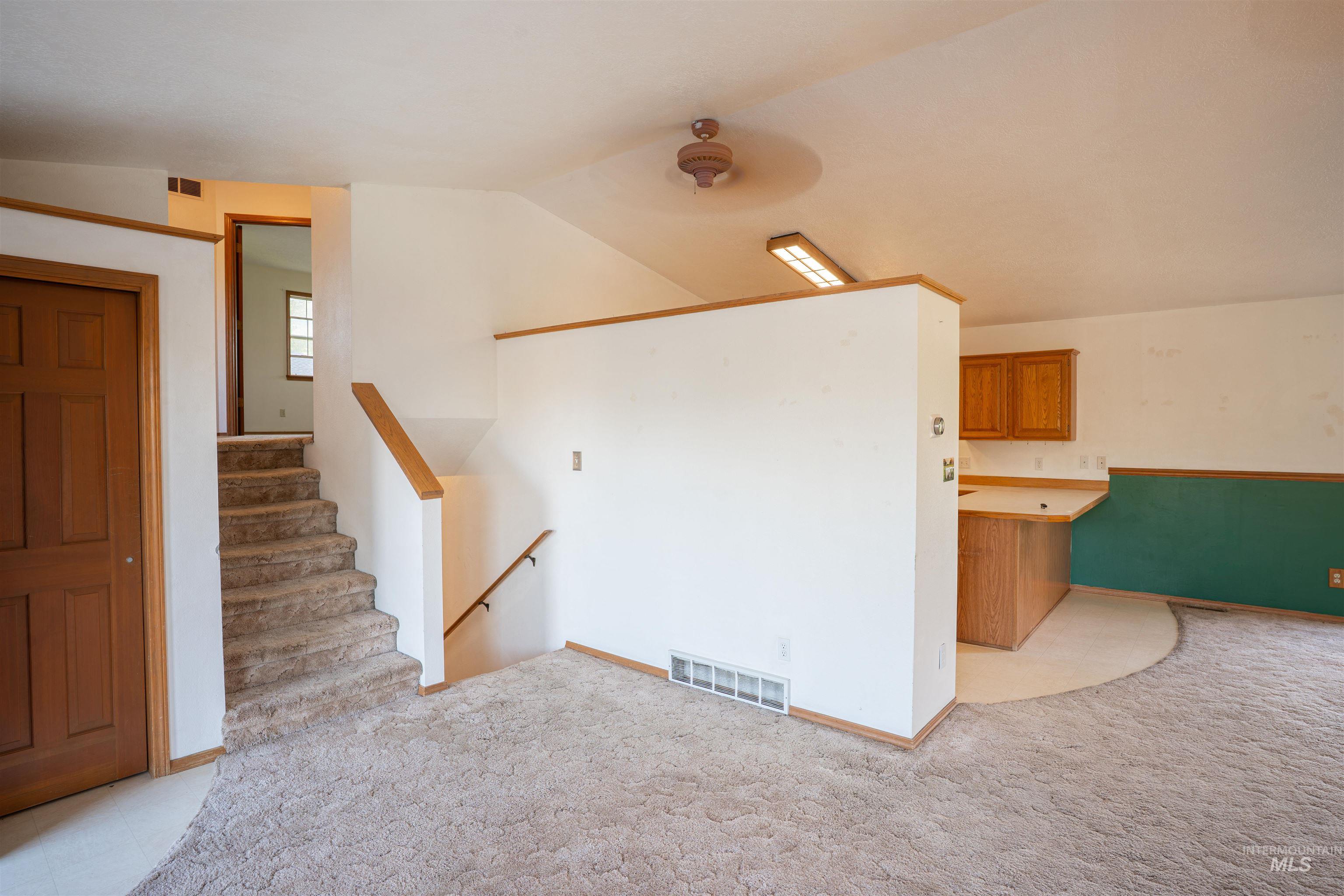 112 Seminole Cir, Jerome, Idaho 83338, 6 Bedrooms, 3 Bathrooms, Residential For Sale, Price $499,000,MLS 99002628