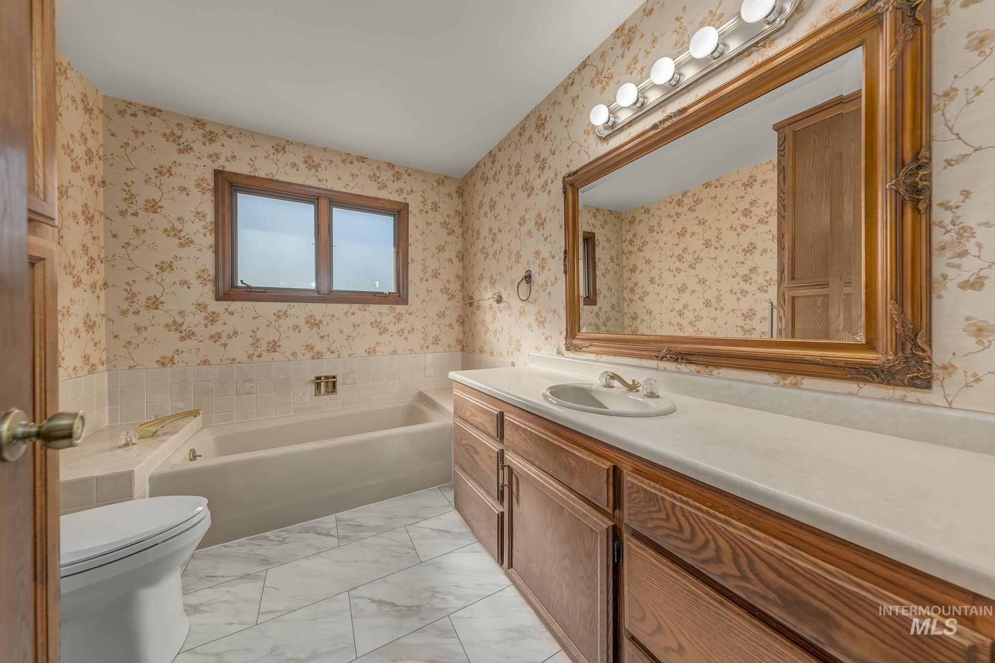 340 Pioneer Road, Weiser, Idaho 83672, 2 Bedrooms, 2 Bathrooms, Residential For Sale, Price $349,000,MLS 99002631