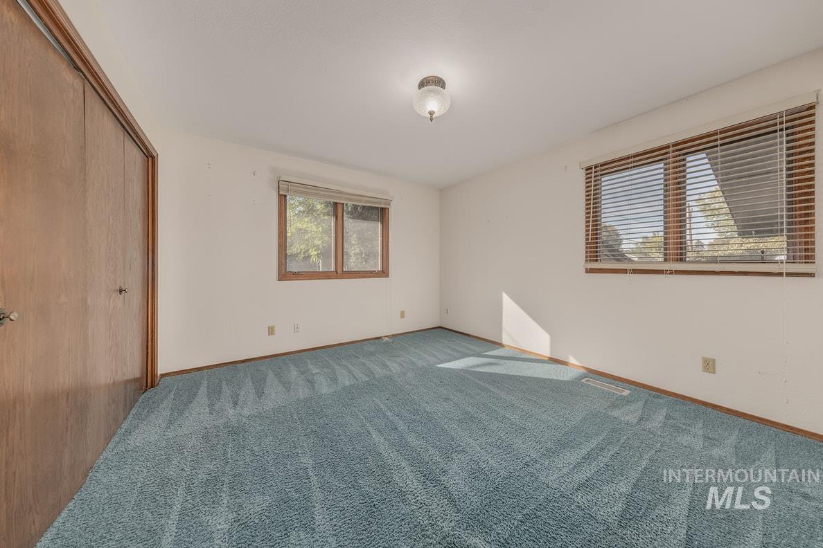 340 Pioneer Road, Weiser, Idaho 83672, 2 Bedrooms, 2 Bathrooms, Residential For Sale, Price $349,000,MLS 99002631