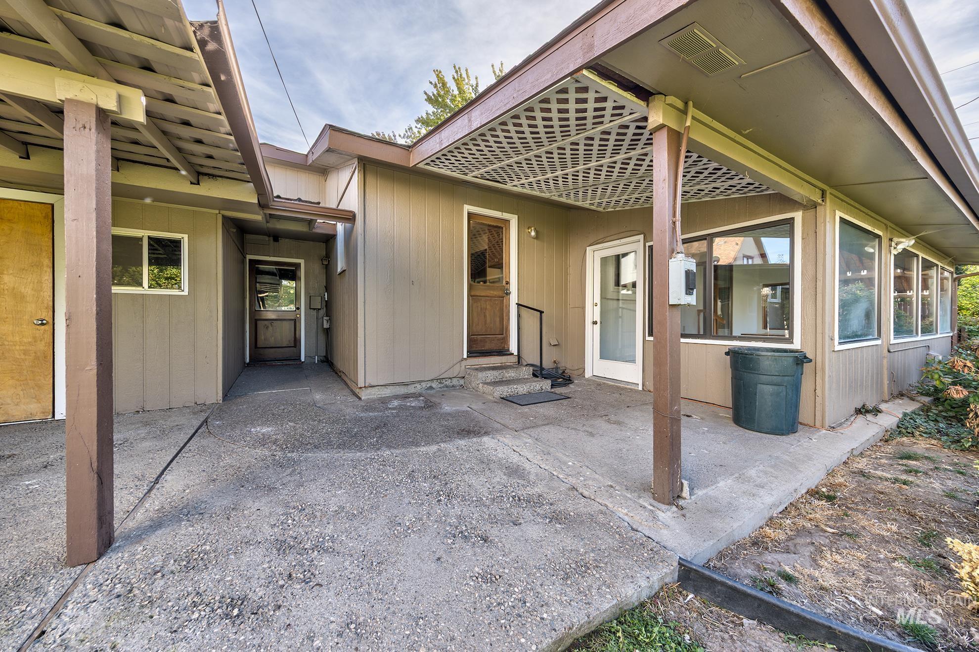 340 Pioneer Road, Weiser, Idaho 83672, 2 Bedrooms, 2 Bathrooms, Residential For Sale, Price $349,000,MLS 99002631