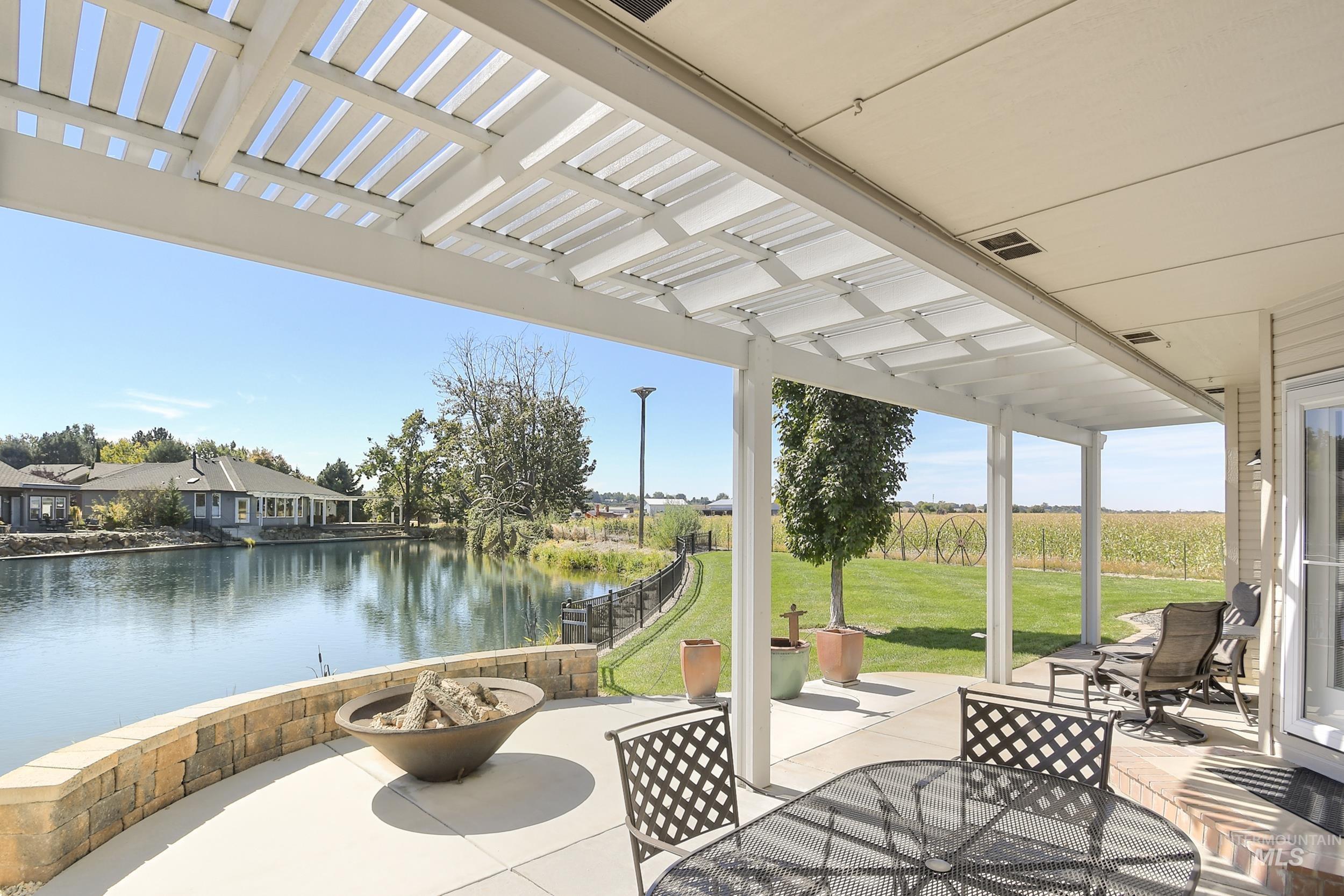9001 Duck Lake Dr, Garden City, Idaho 83714, 4 Bedrooms, 0.5 Bathroom, Residential For Sale, Price $874,900,MLS 99002634