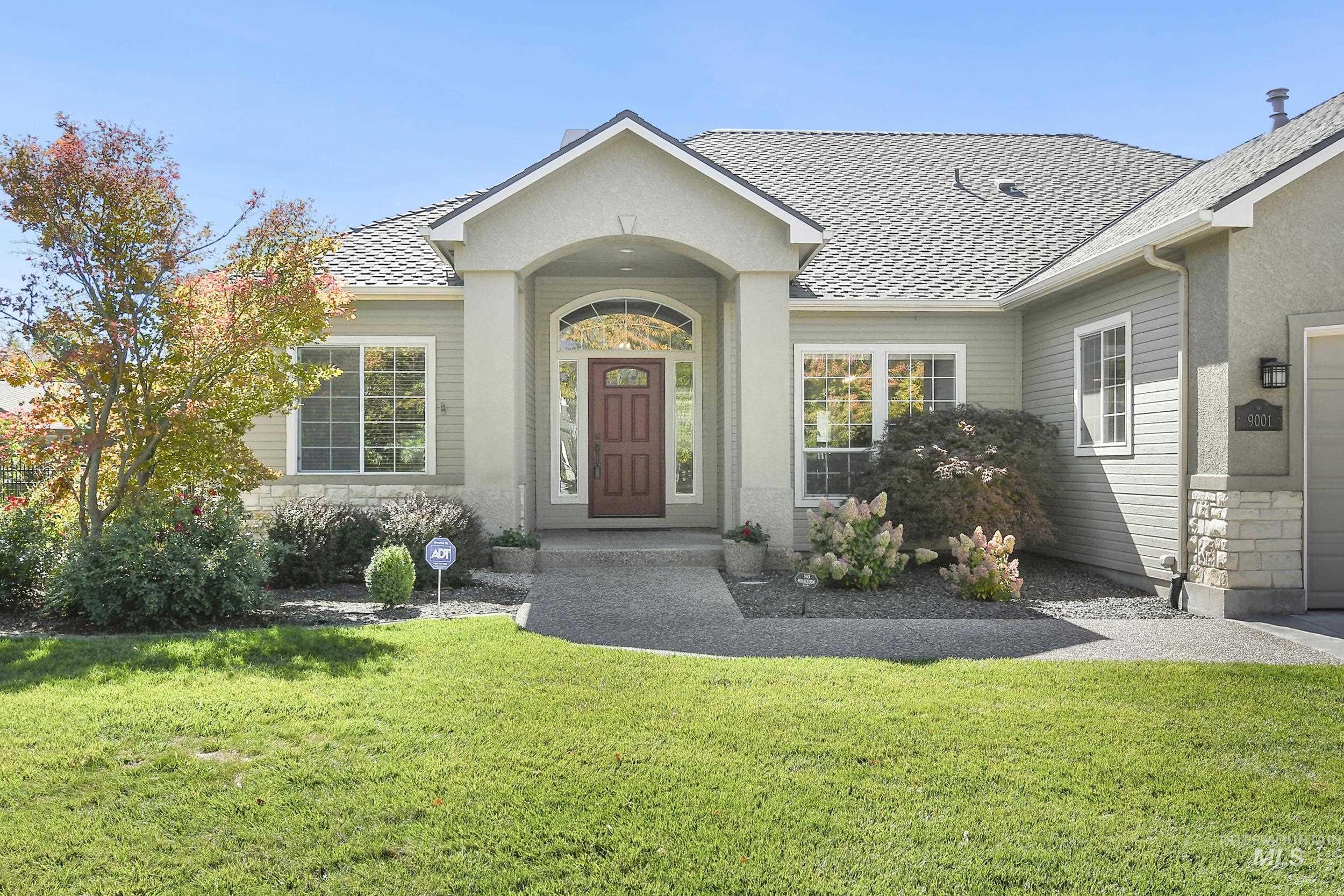 9001 Duck Lake Dr, Garden City, Idaho 83714, 4 Bedrooms, 0.5 Bathroom, Residential For Sale, Price $874,900,MLS 99002634