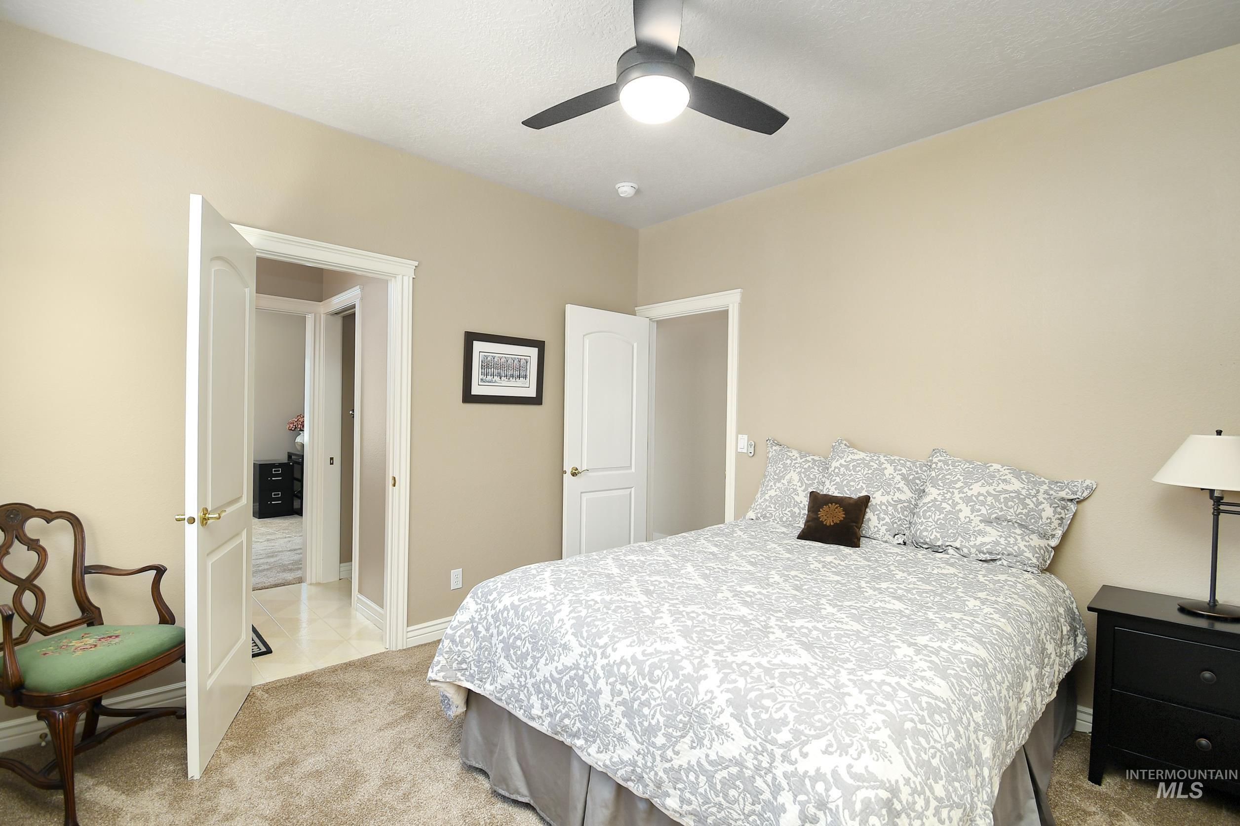 9001 Duck Lake Dr, Garden City, Idaho 83714, 4 Bedrooms, 0.5 Bathroom, Residential For Sale, Price $874,900,MLS 99002634