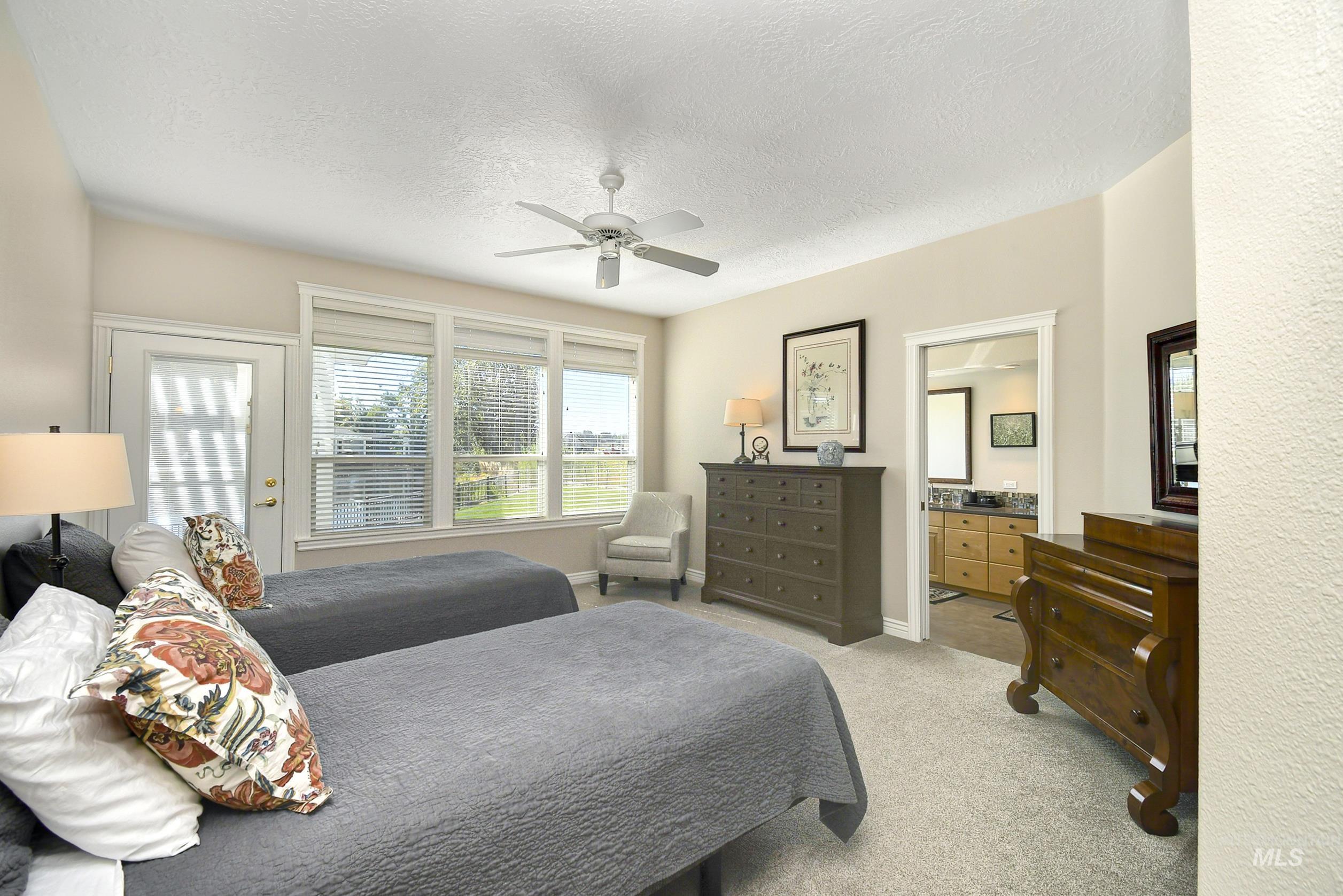 9001 Duck Lake Dr, Garden City, Idaho 83714, 4 Bedrooms, 0.5 Bathroom, Residential For Sale, Price $874,900,MLS 99002634
