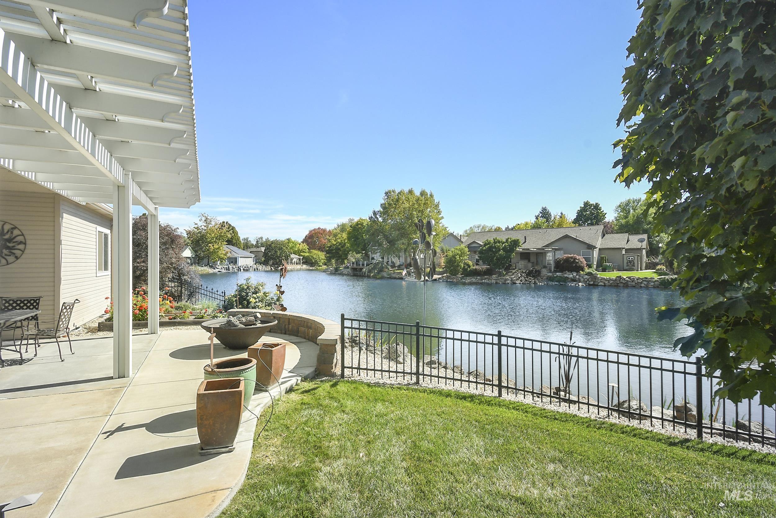 9001 Duck Lake Dr, Garden City, Idaho 83714, 4 Bedrooms, 0.5 Bathroom, Residential For Sale, Price $874,900,MLS 99002634