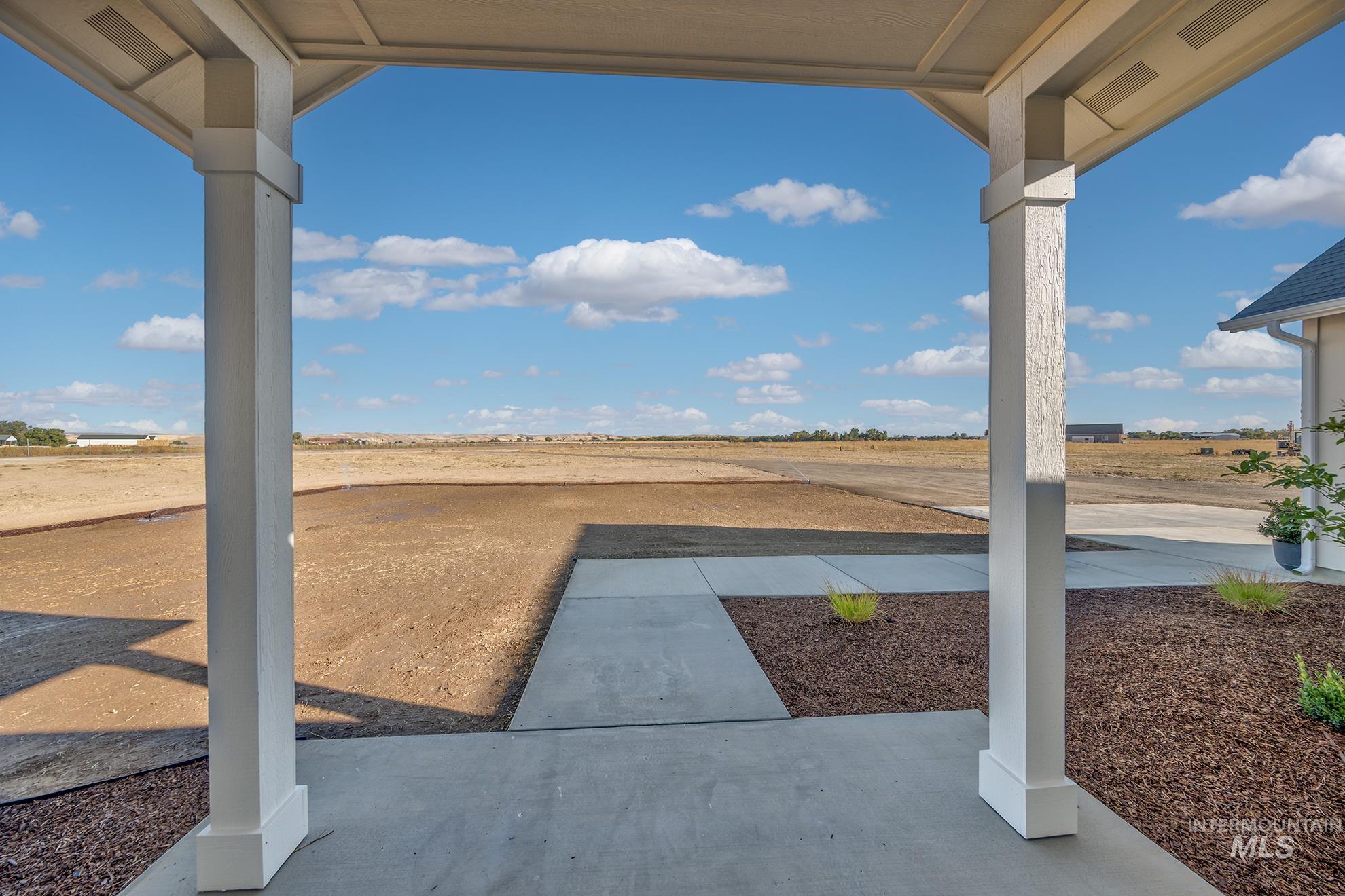 1371 Hansen Road, Weiser, Idaho 83672, 3 Bedrooms, 2.5 Bathrooms, Residential For Sale, Price $579,999,MLS 99002642