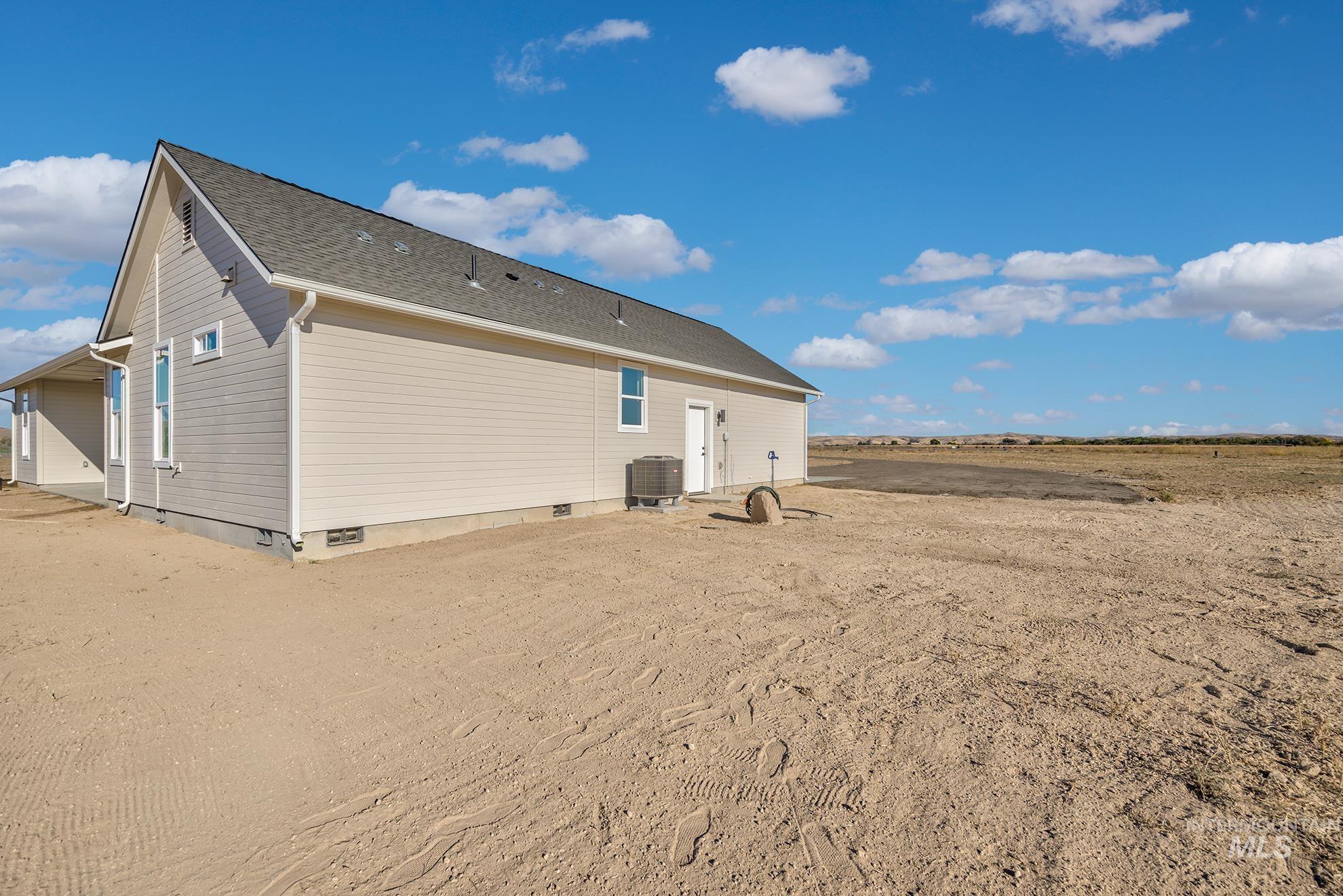 1371 Hansen Road, Weiser, Idaho 83672, 3 Bedrooms, 2.5 Bathrooms, Residential For Sale, Price $579,999,MLS 99002642