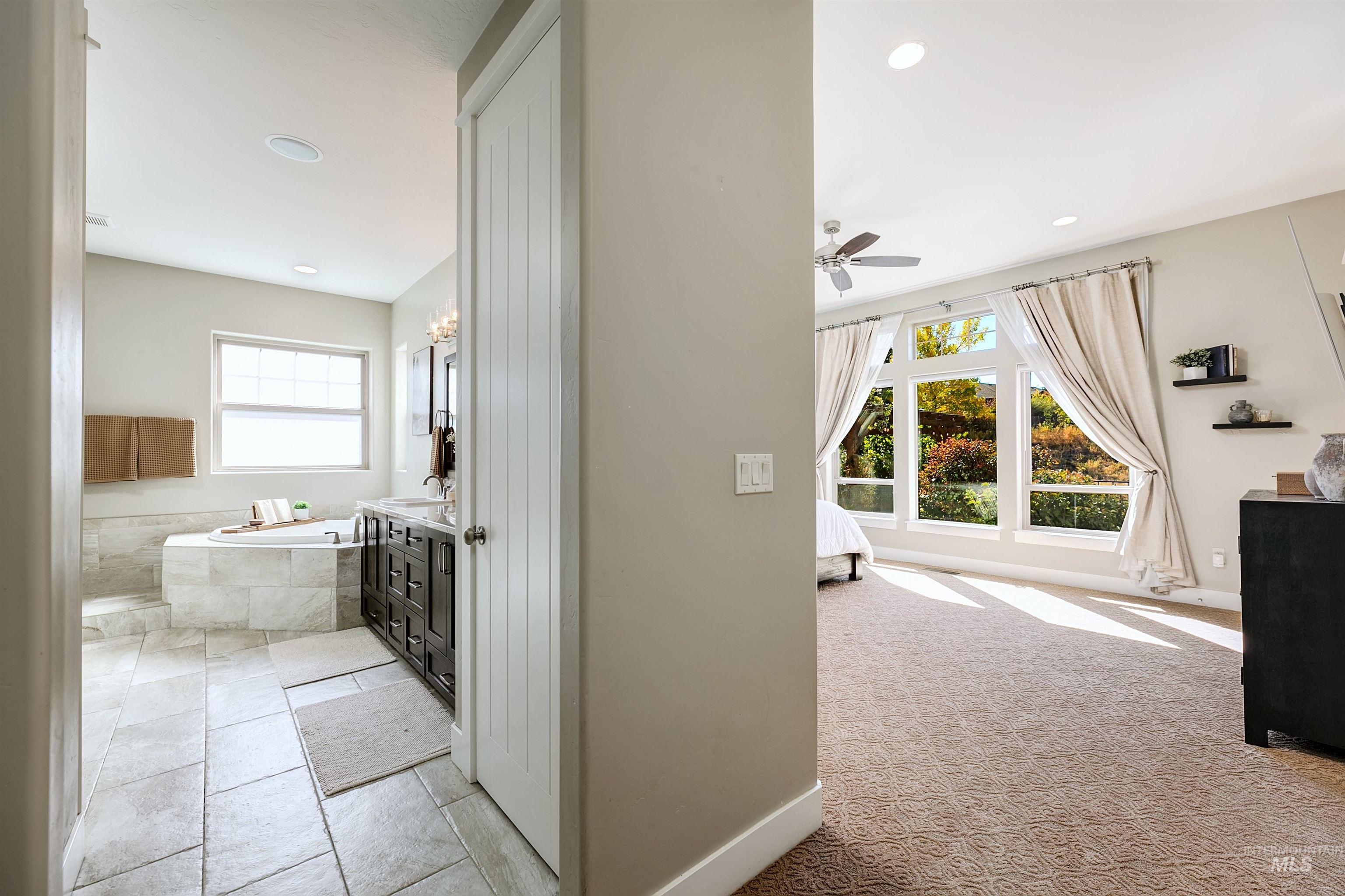 3833 Sage Creek Drive, Boise, Idaho 83714, 4 Bedrooms, 2.5 Bathrooms, Residential For Sale, Price $1,009,000,MLS 99002644