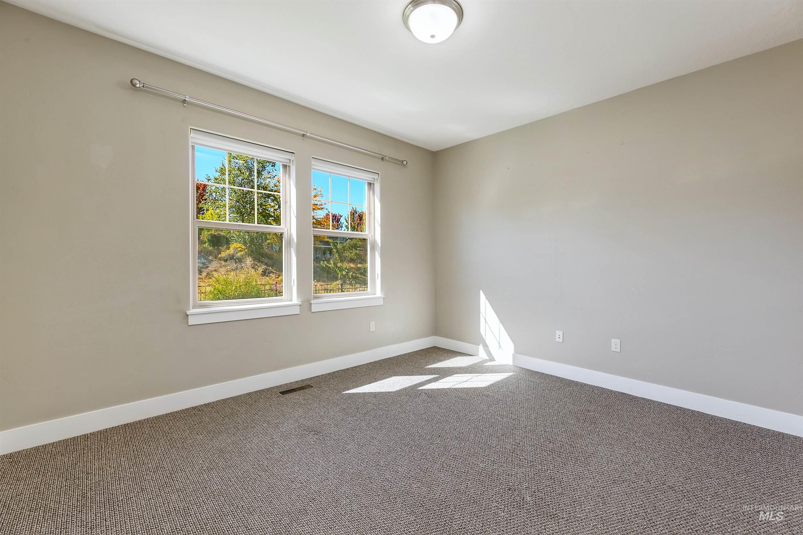3833 Sage Creek Drive, Boise, Idaho 83714, 4 Bedrooms, 2.5 Bathrooms, Residential For Sale, Price $1,009,000,MLS 99002644