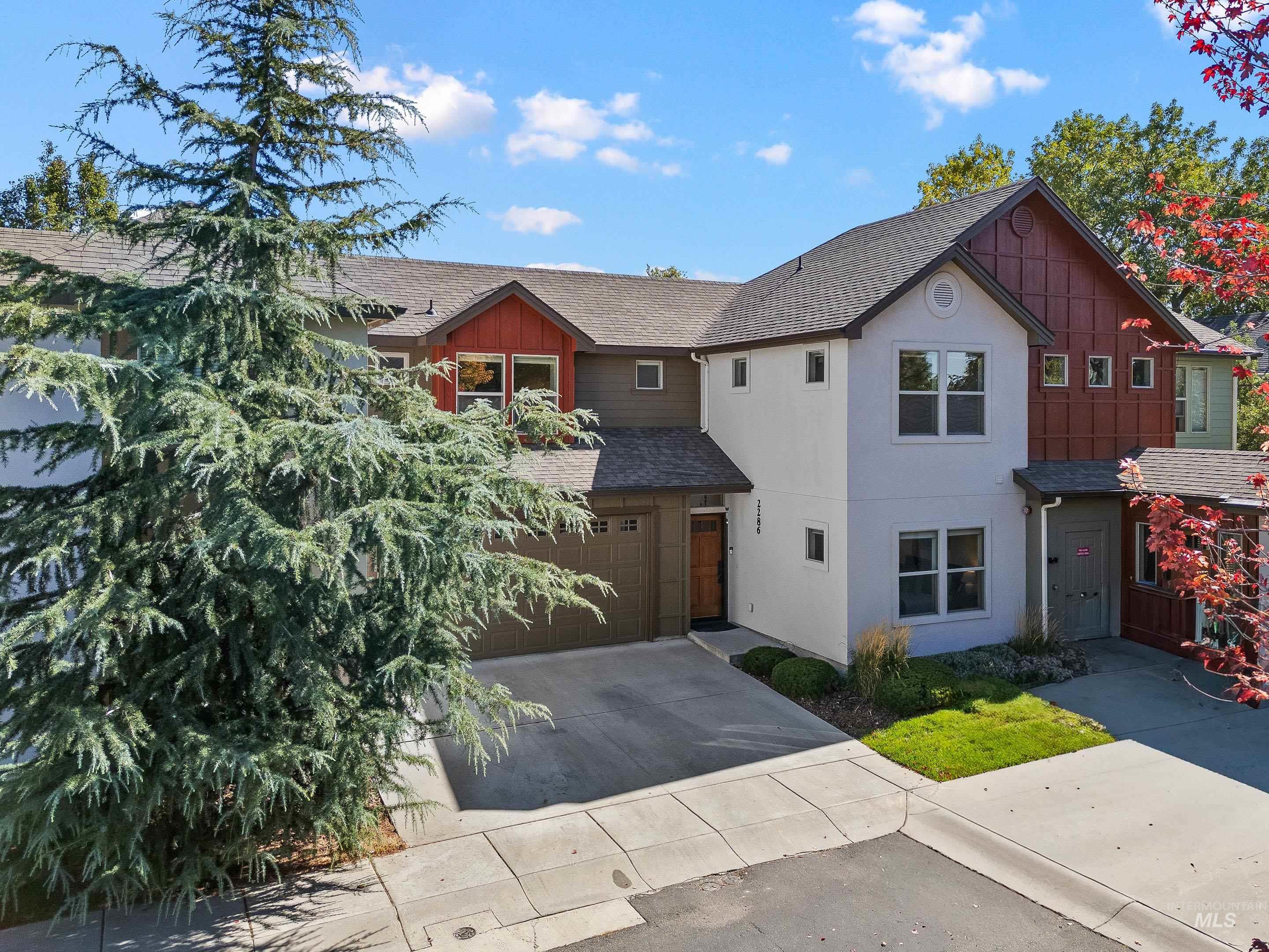 2286 S Gekeler, Boise, Idaho 83706, 3 Bedrooms, 3 Bathrooms, Residential For Sale, Price $574,999,MLS 99002645