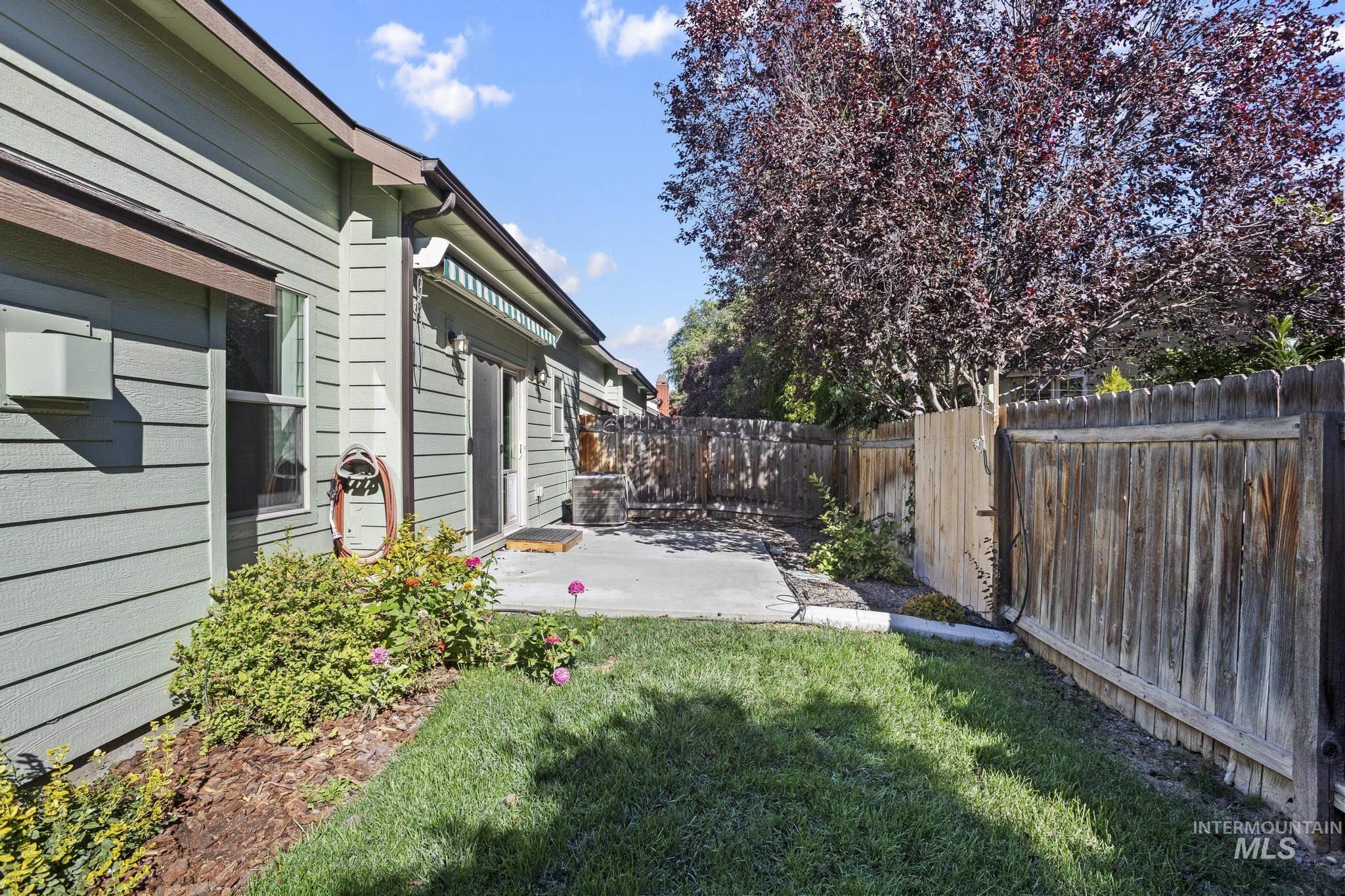 2286 S Gekeler, Boise, Idaho 83706, 3 Bedrooms, 3 Bathrooms, Residential For Sale, Price $574,999,MLS 99002645