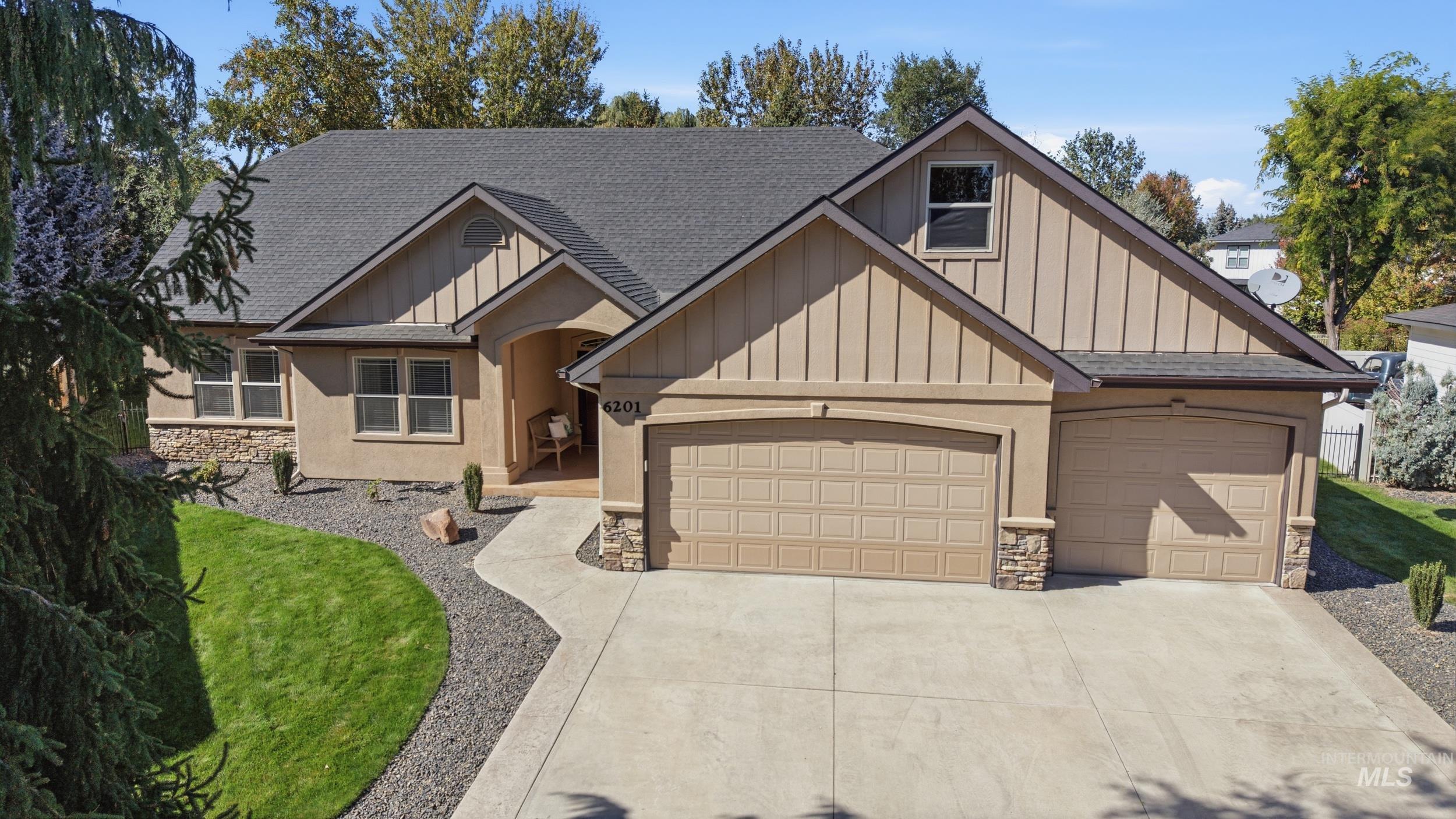 6201 N Cape Arago Place, Garden City, Idaho 83714, 5 Bedrooms, 3.5 Bathrooms, Residential For Sale, Price $979,900, 99002646
