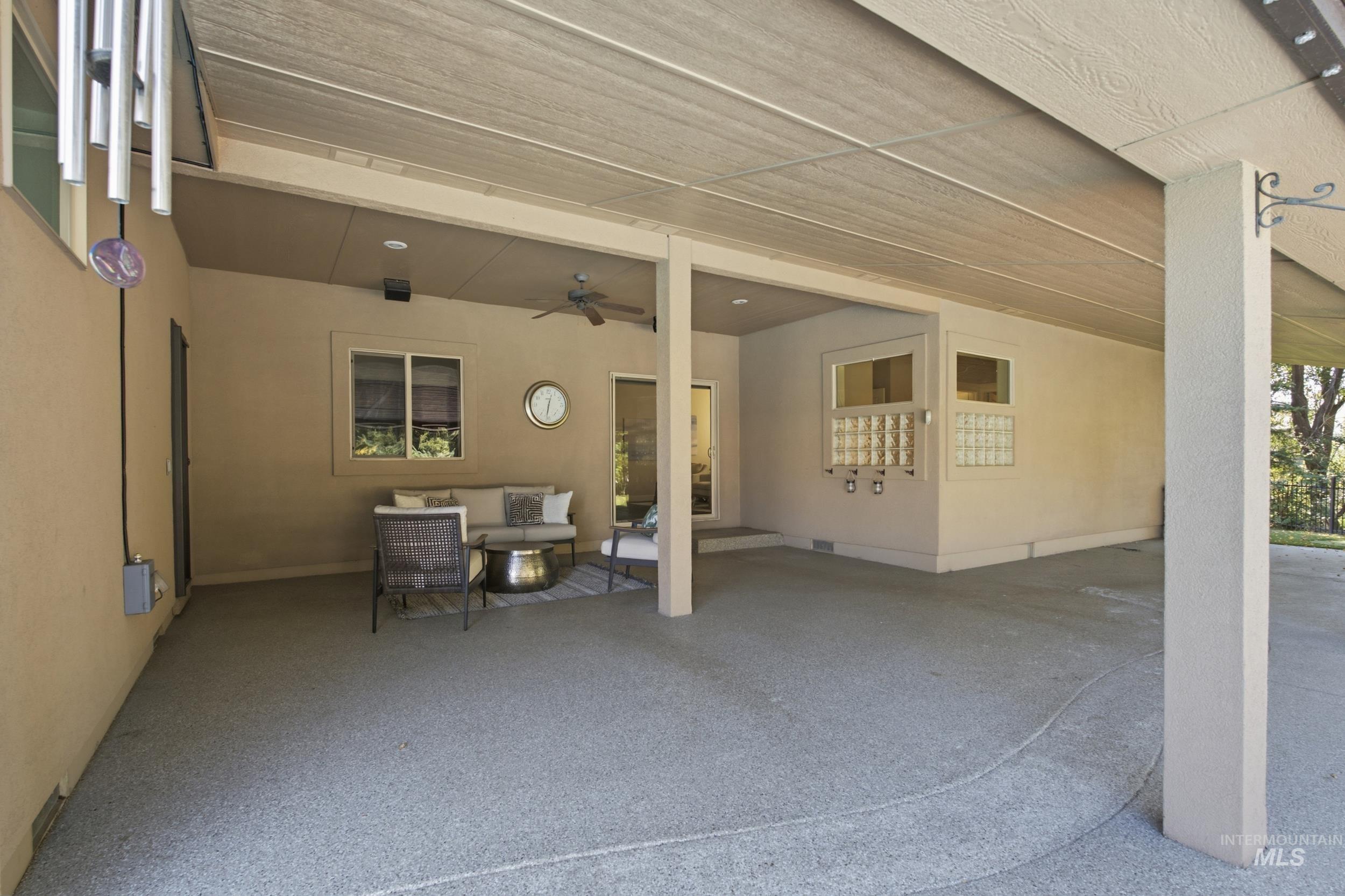 6201 N Cape Arago Place, Garden City, Idaho 83714, 5 Bedrooms, 3.5 Bathrooms, Residential For Sale, Price $979,900, 99002646