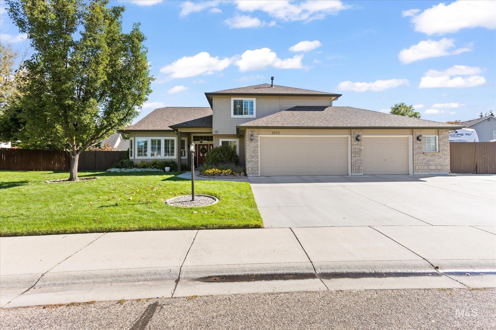3373 N Summerfield Way, Meridian, Idaho 83646, 4 Bedrooms, 3 Bathrooms, Residential For Sale, Price $735,900,MLS 99002647