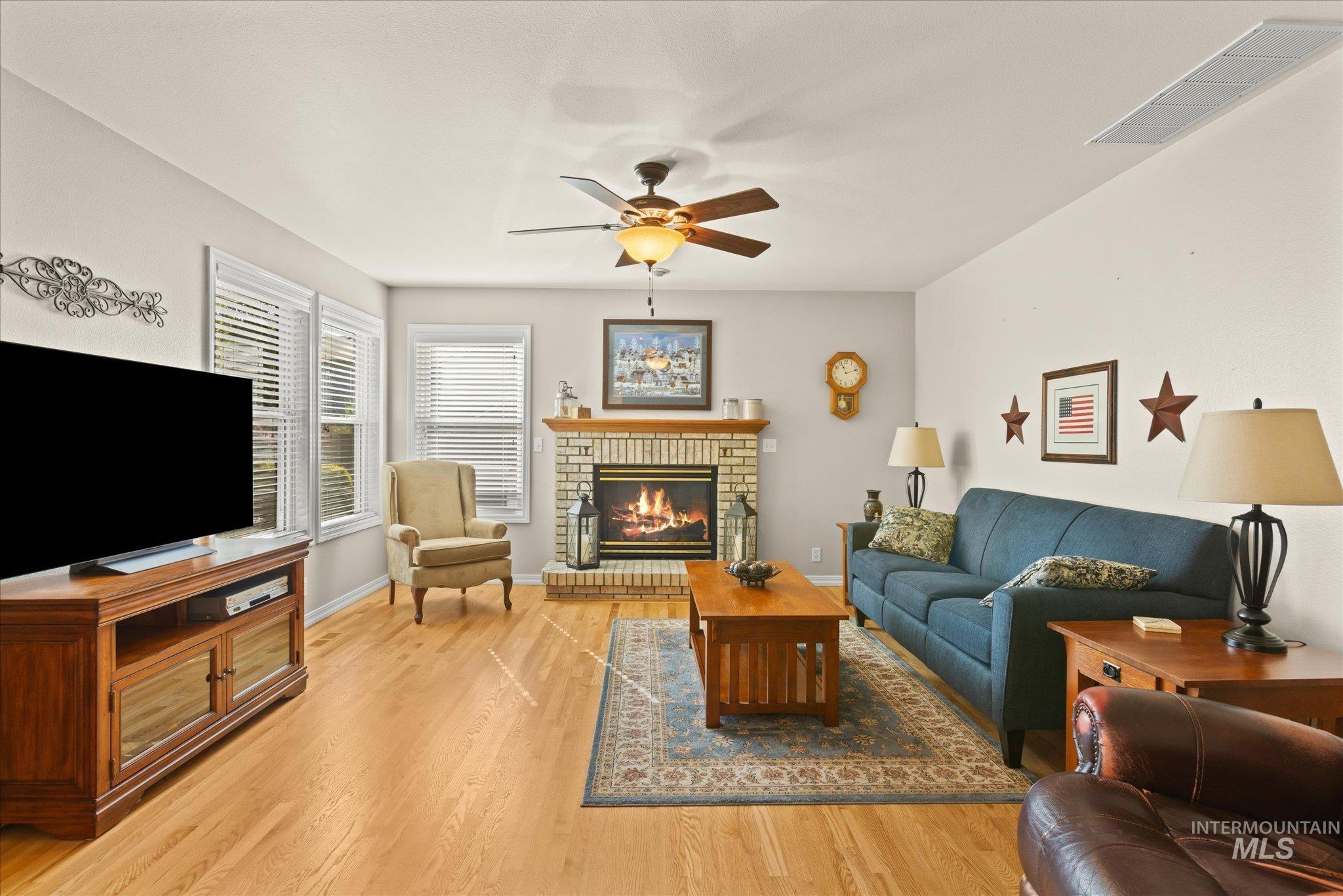 3373 N Summerfield Way, Meridian, Idaho 83646, 4 Bedrooms, 3 Bathrooms, Residential For Sale, Price $735,900,MLS 99002647