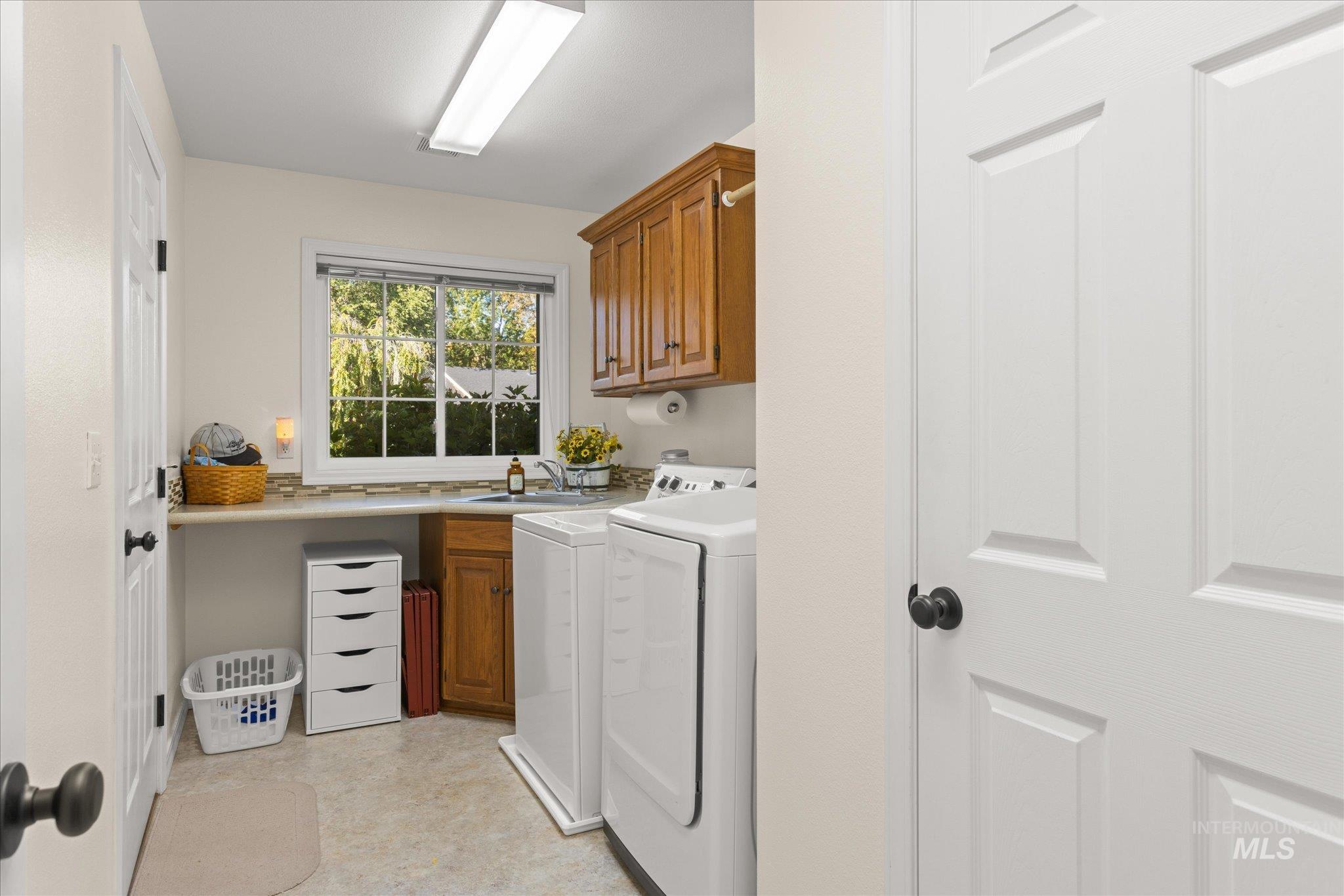 3373 N Summerfield Way, Meridian, Idaho 83646, 4 Bedrooms, 3 Bathrooms, Residential For Sale, Price $735,900,MLS 99002647