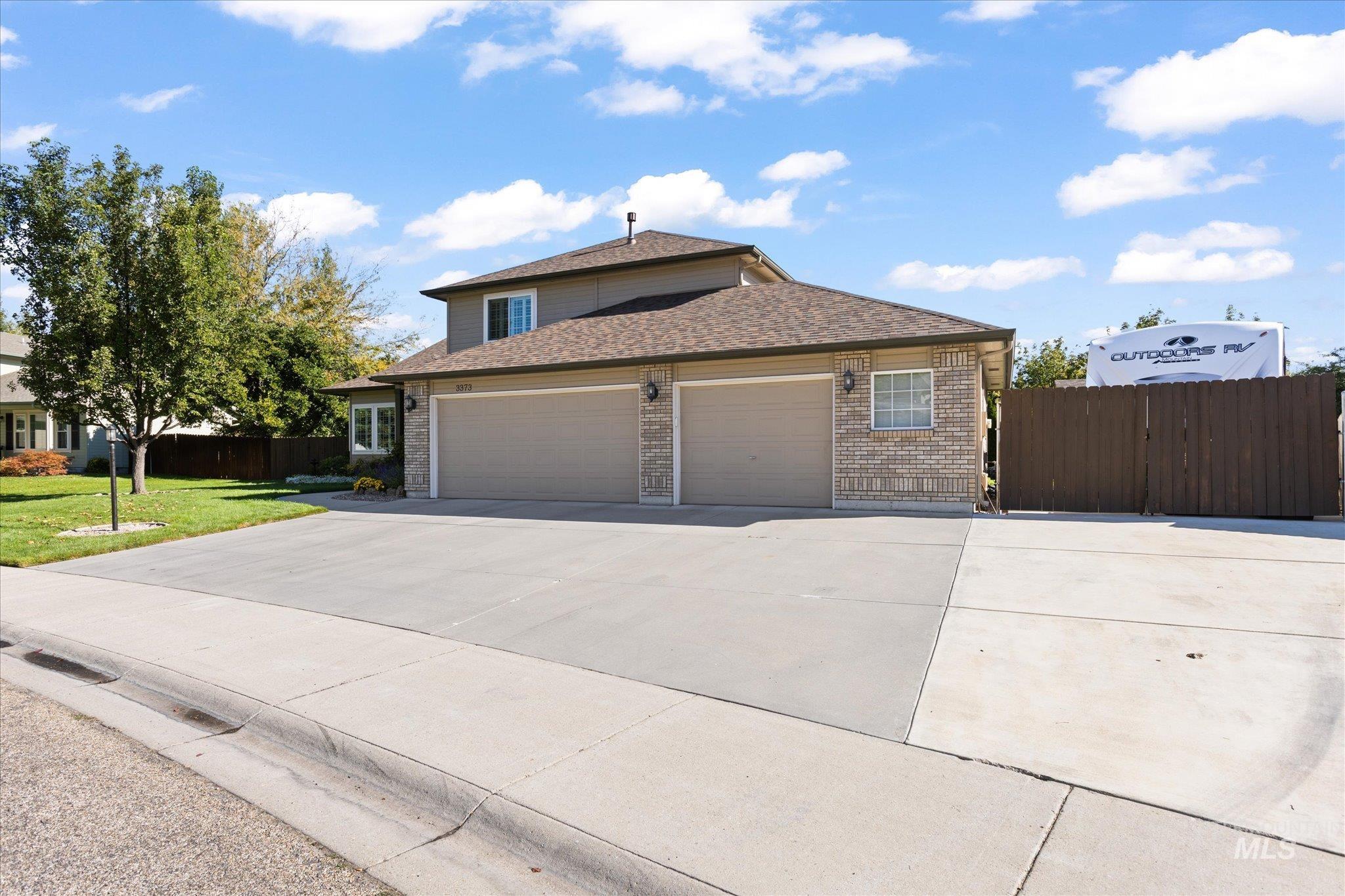 3373 N Summerfield Way, Meridian, Idaho 83646, 4 Bedrooms, 3 Bathrooms, Residential For Sale, Price $735,900,MLS 99002647