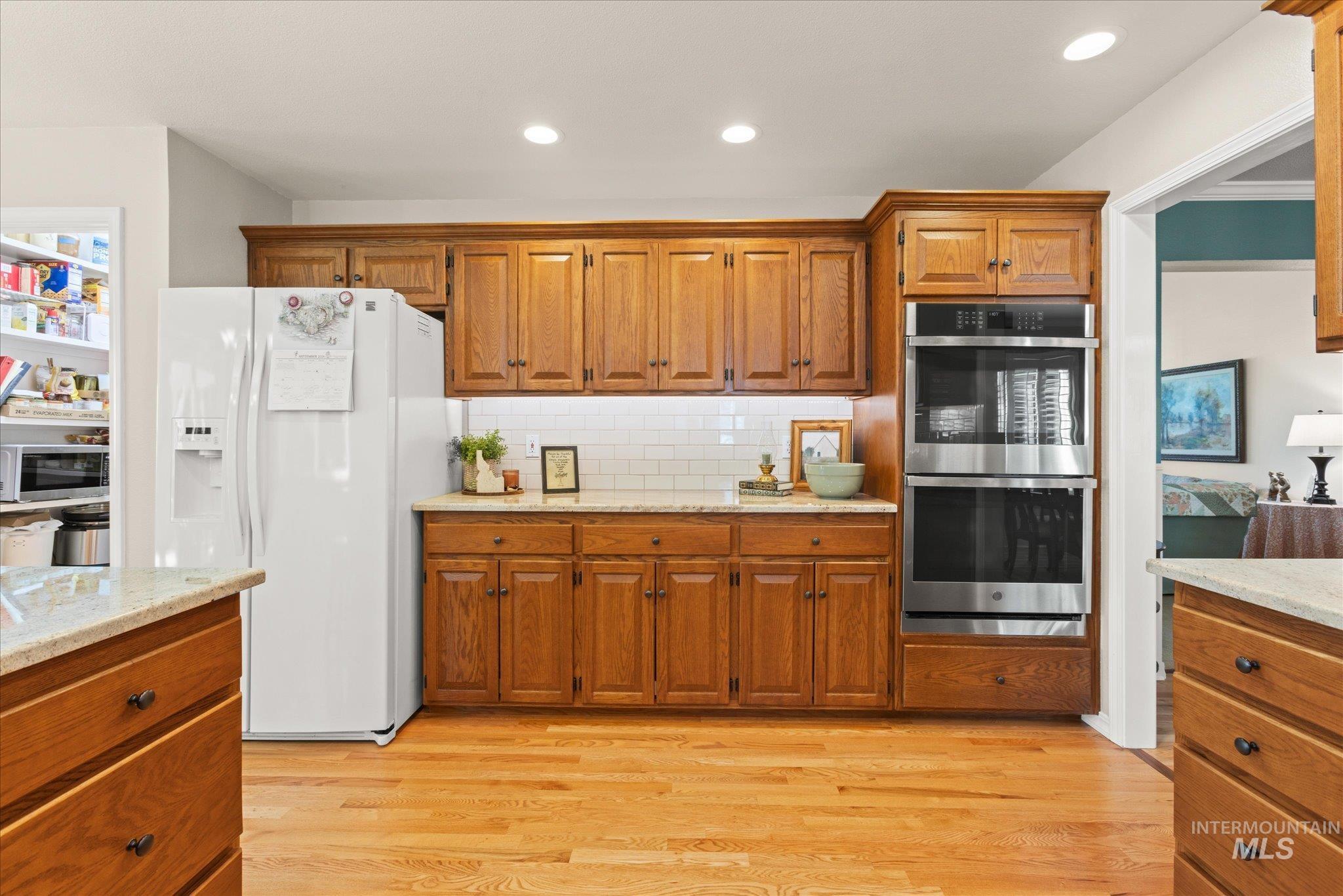 3373 N Summerfield Way, Meridian, Idaho 83646, 4 Bedrooms, 3 Bathrooms, Residential For Sale, Price $735,900,MLS 99002647