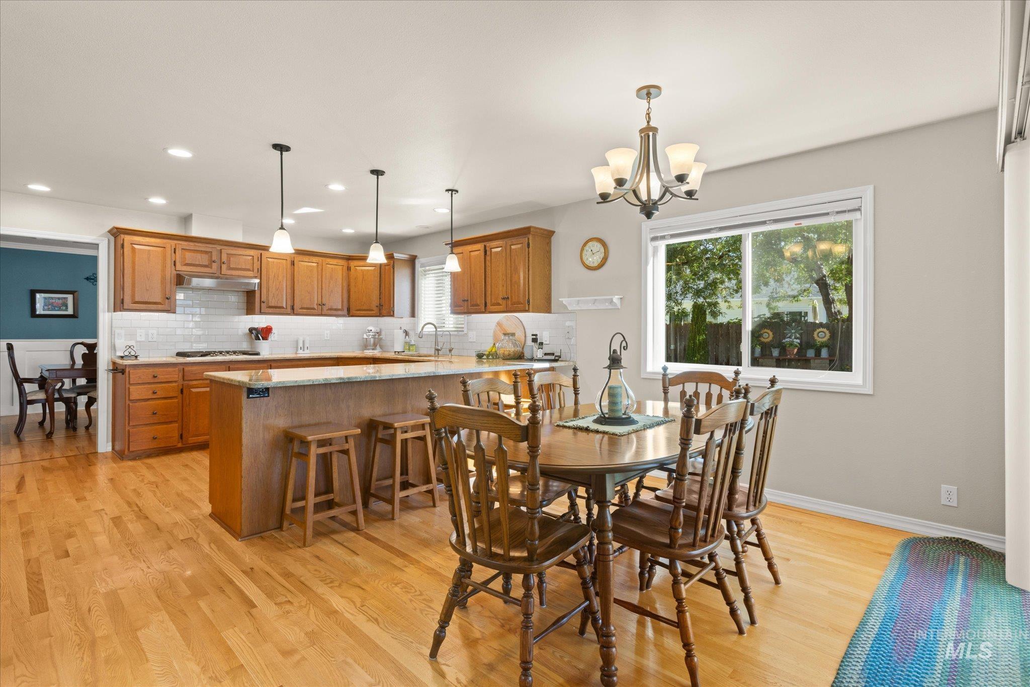 3373 N Summerfield Way, Meridian, Idaho 83646, 4 Bedrooms, 3 Bathrooms, Residential For Sale, Price $735,900,MLS 99002647