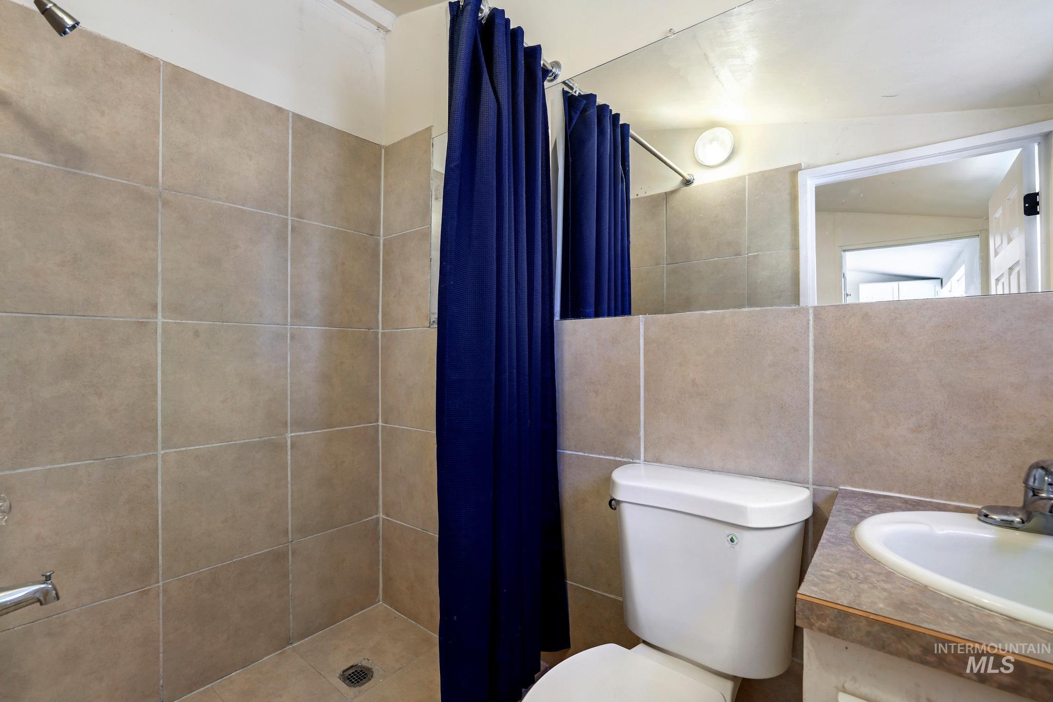 150 Adams St, Twin Falls, Idaho 83301, 2 Bedrooms, 2 Bathrooms, Residential For Sale, Price $240,000,MLS 99002648